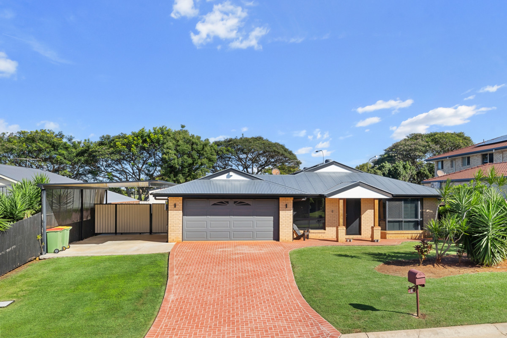 9 Brampton Close, REDLAND BAY