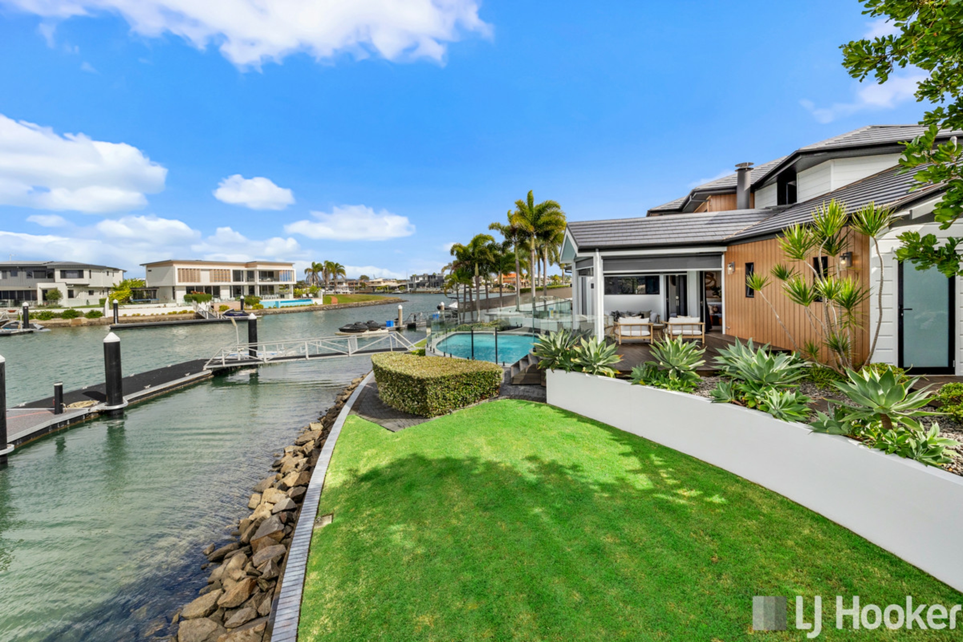 34 Piermont Place, RABY BAY