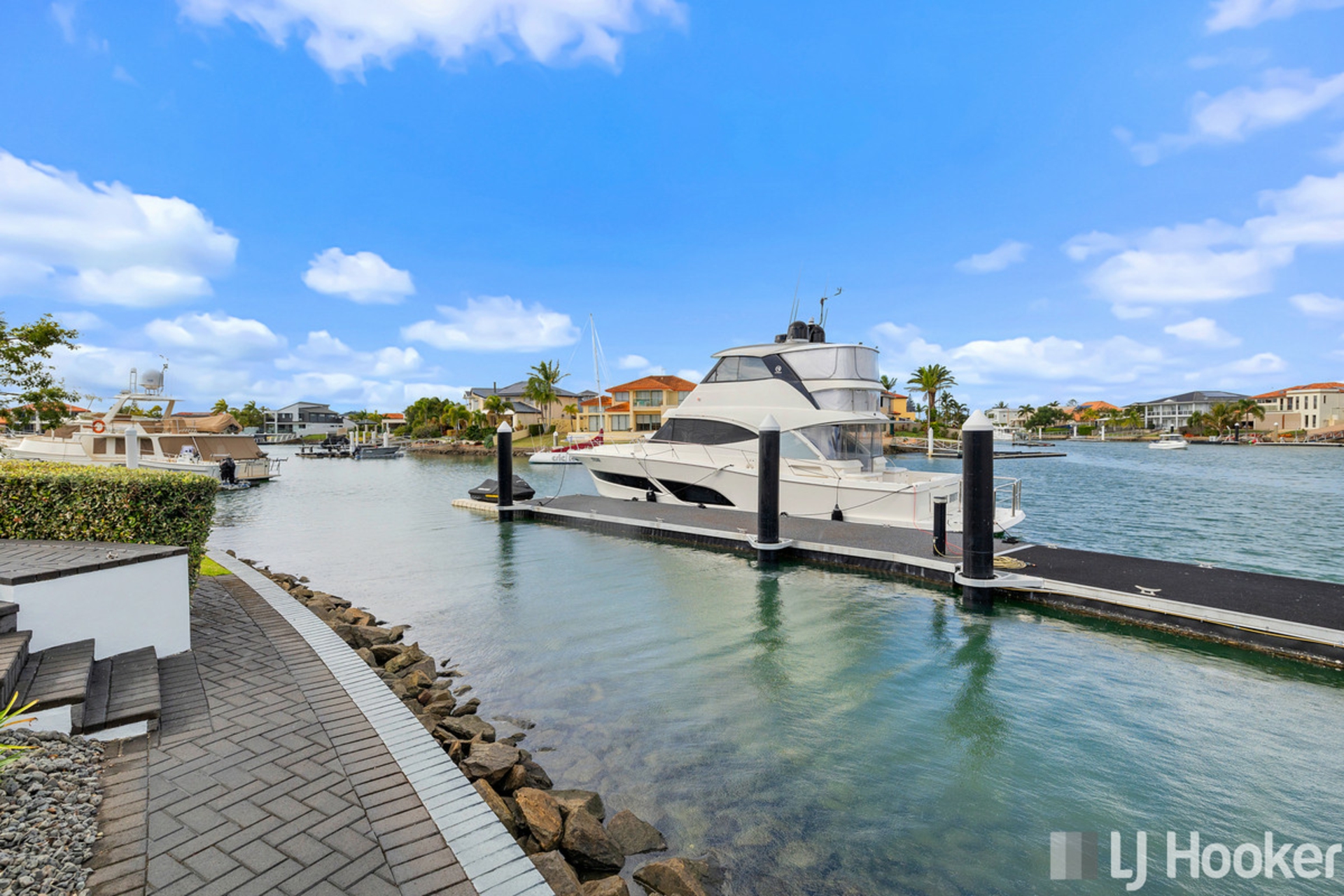 34 Piermont Place, RABY BAY