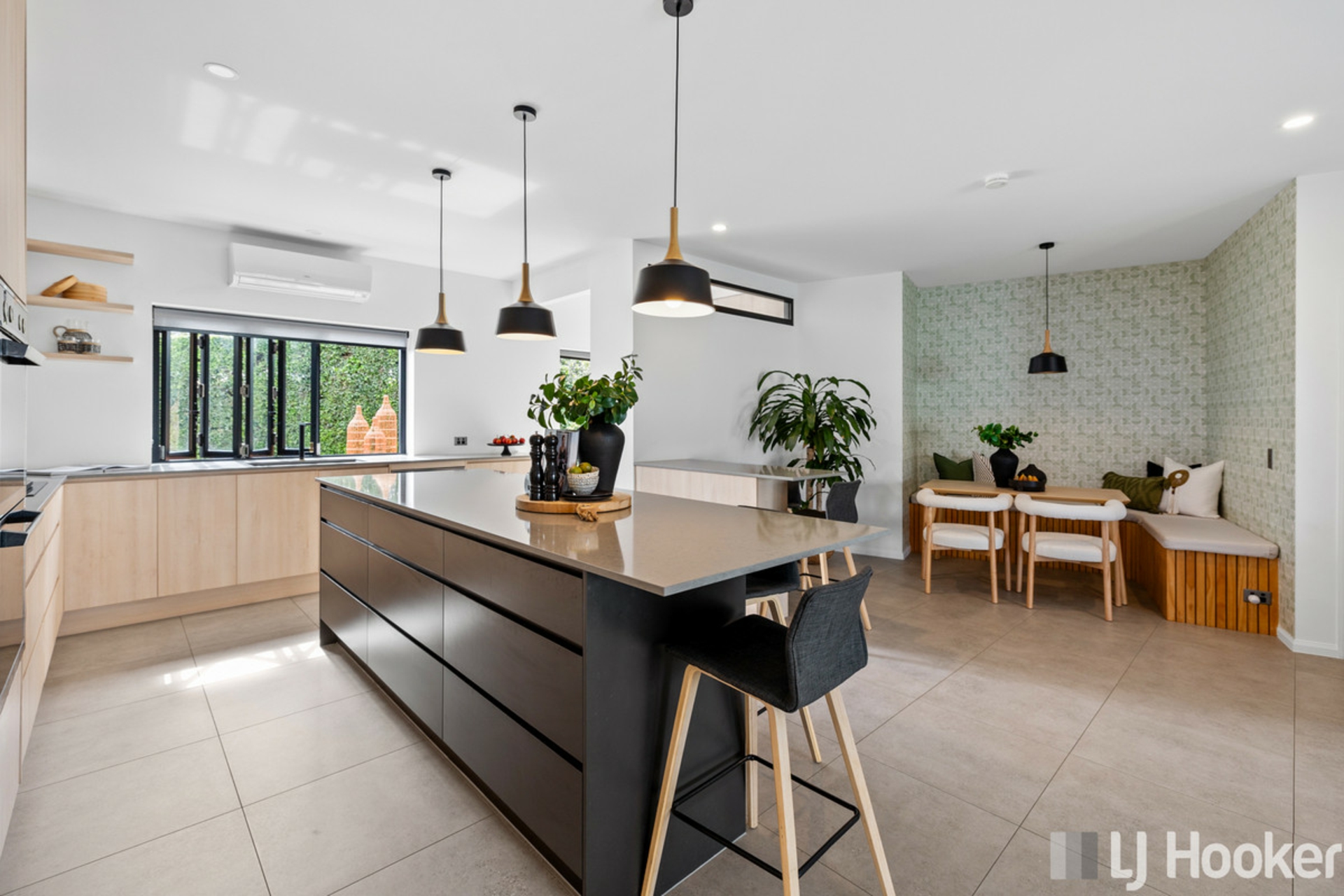 34 Piermont Place, RABY BAY