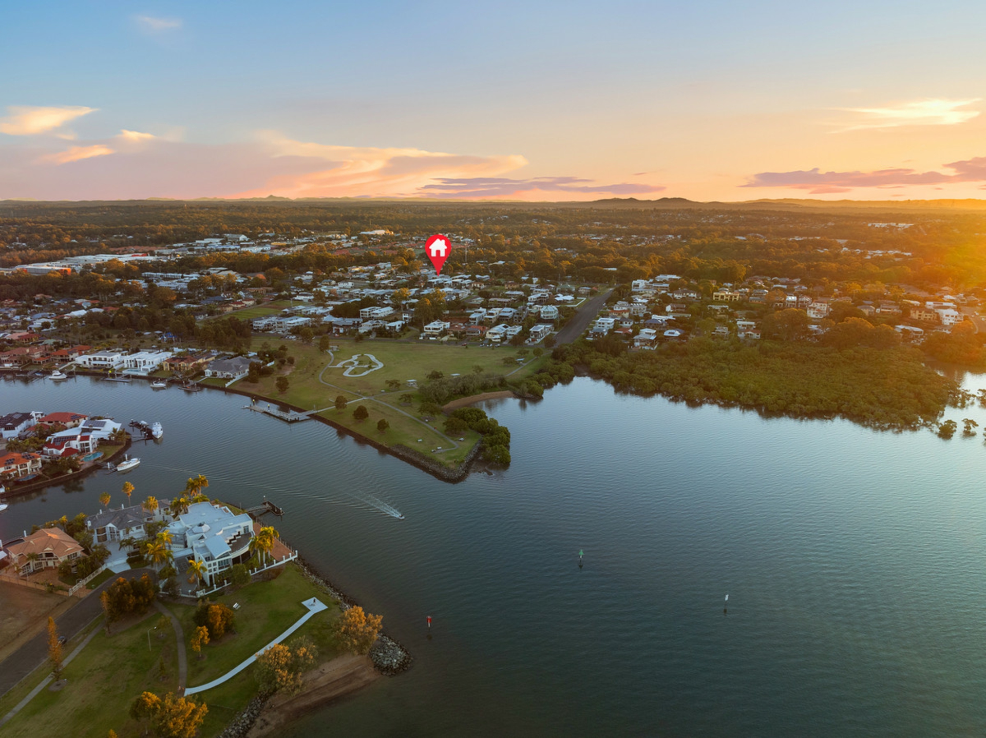 73 Gordon Street Ormiston QLD House for Sale LJ Hooker