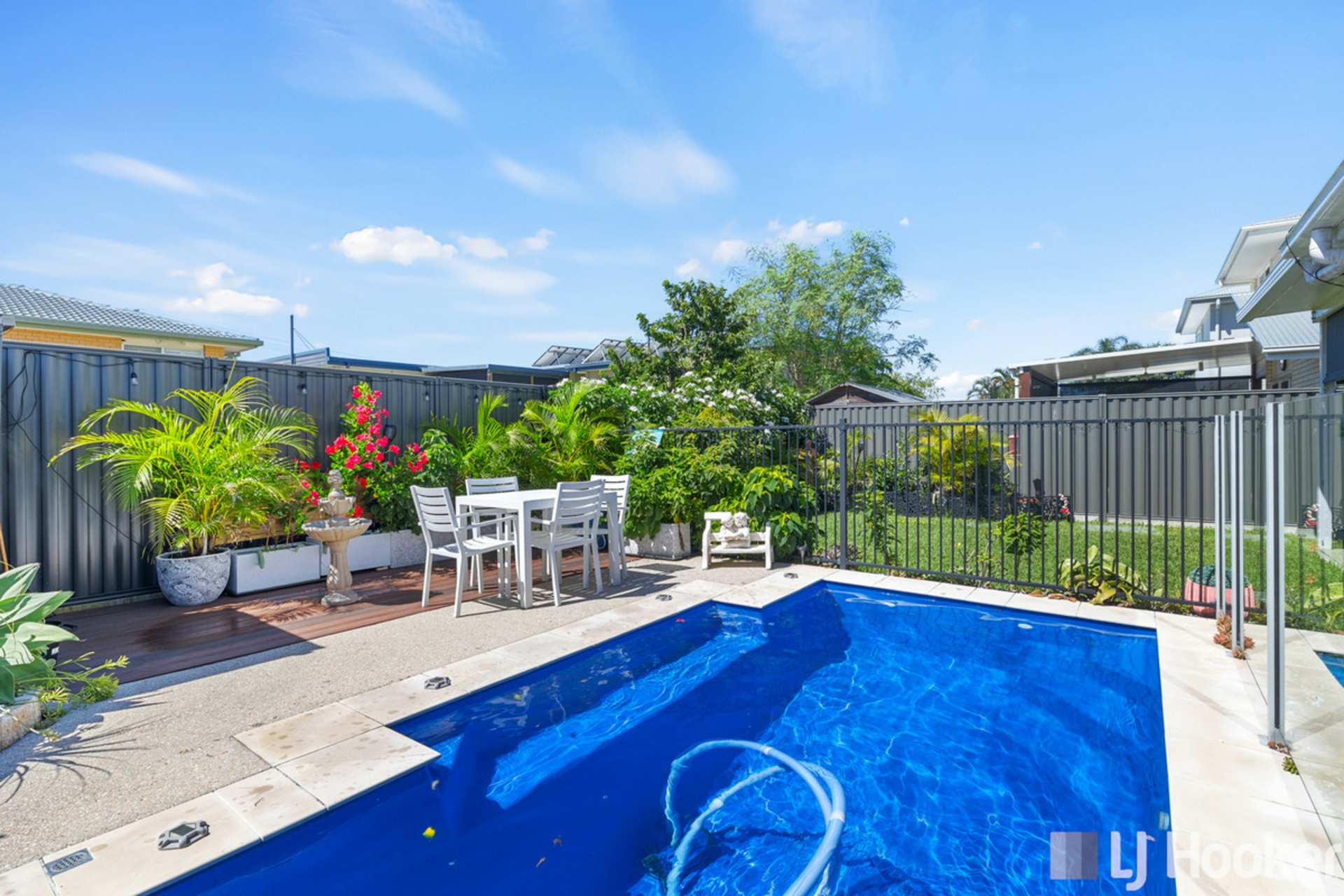15 Simon Street, VICTORIA POINT