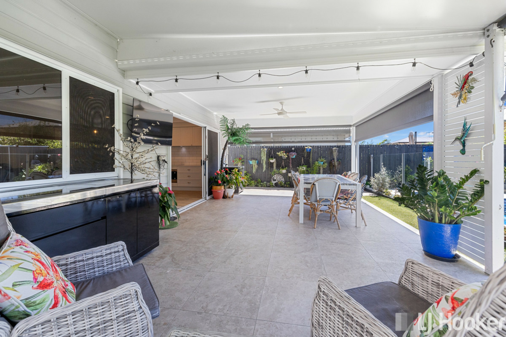 15 Simon Street, VICTORIA POINT