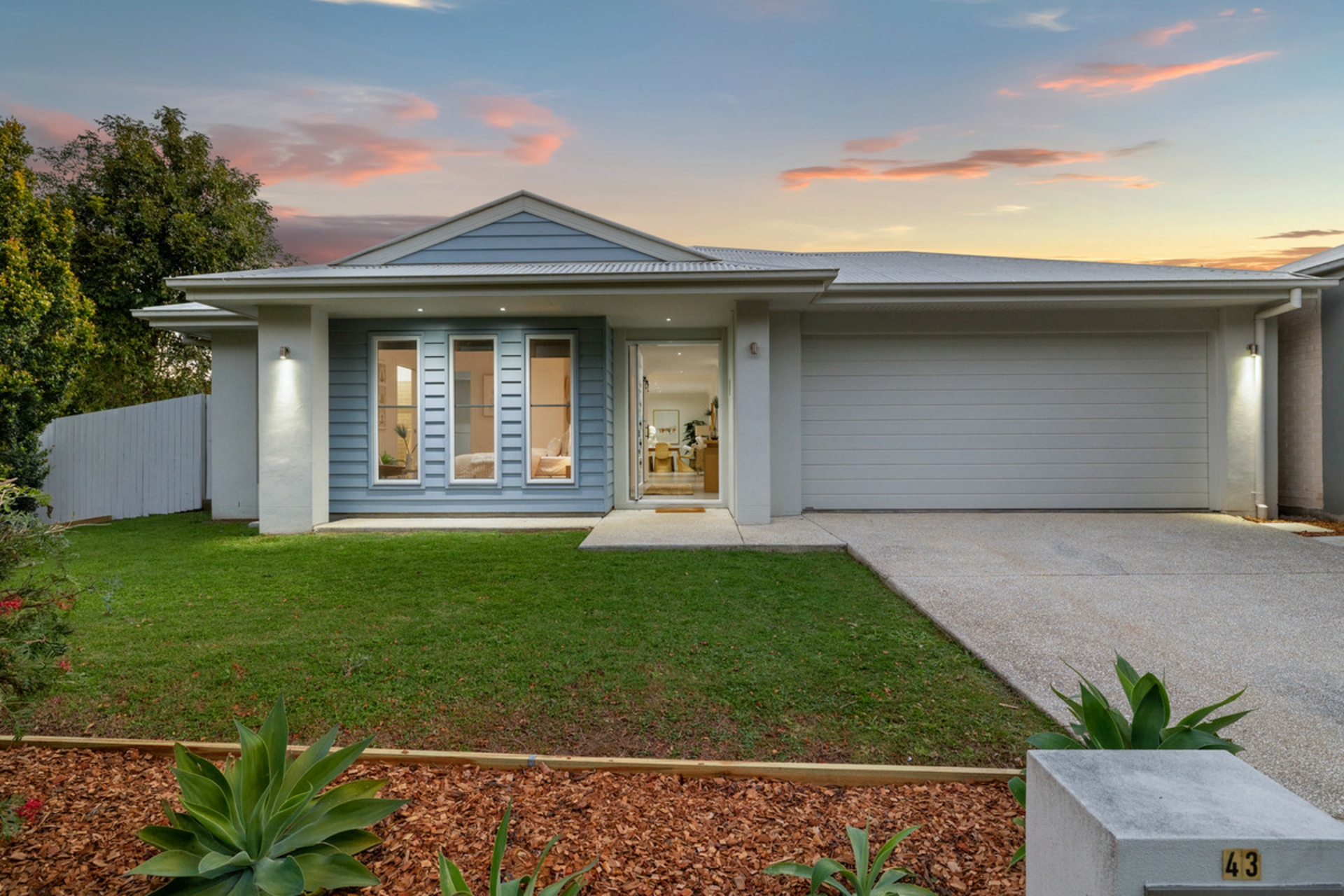 43 Waterline Boulevard, THORNLANDS