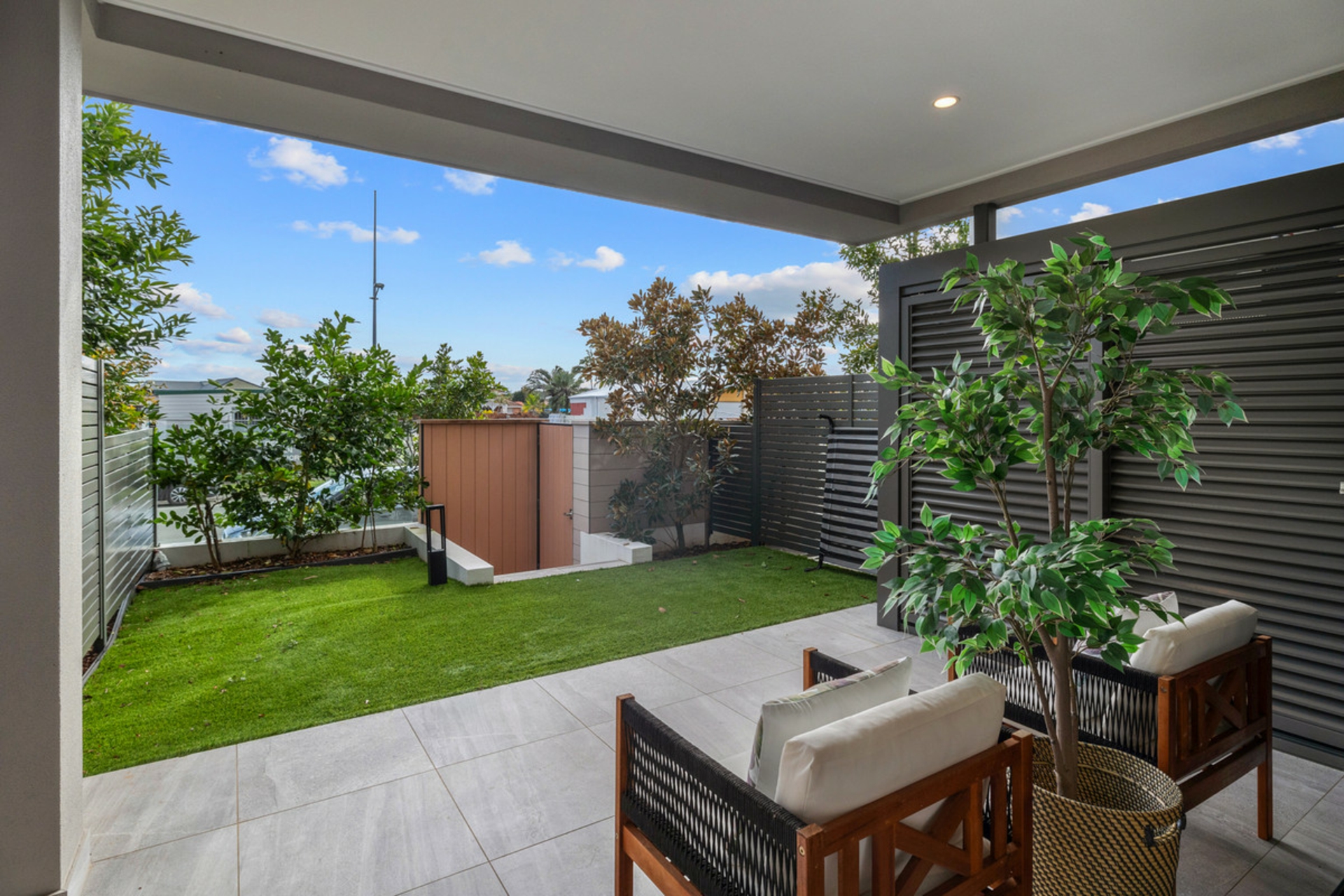 6/100 Dorsal Drive, BIRKDALE