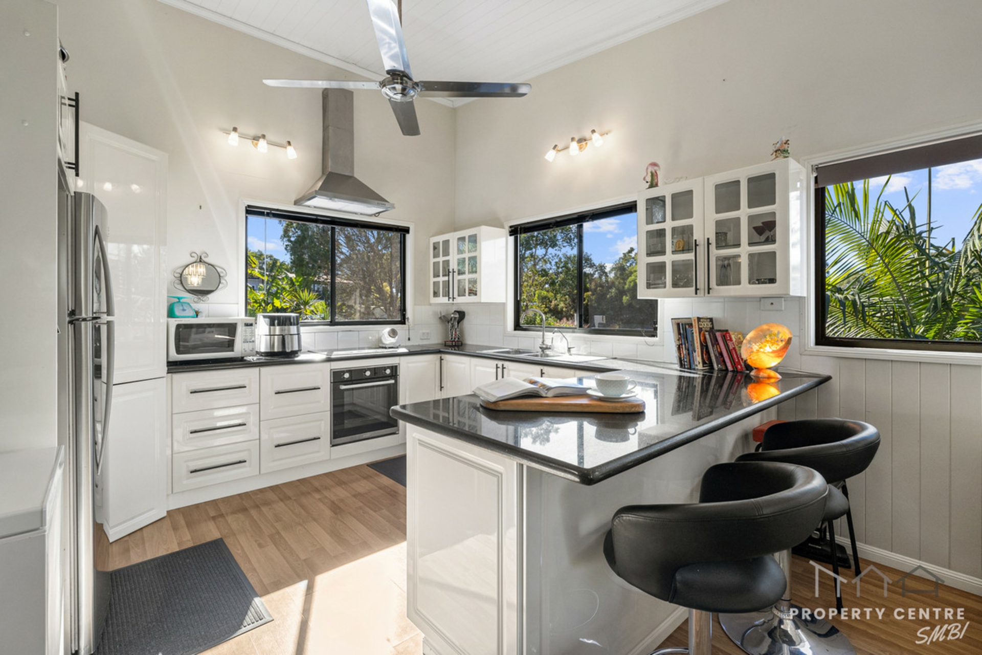 47 Scarborough Terrace, MACLEAY ISLAND