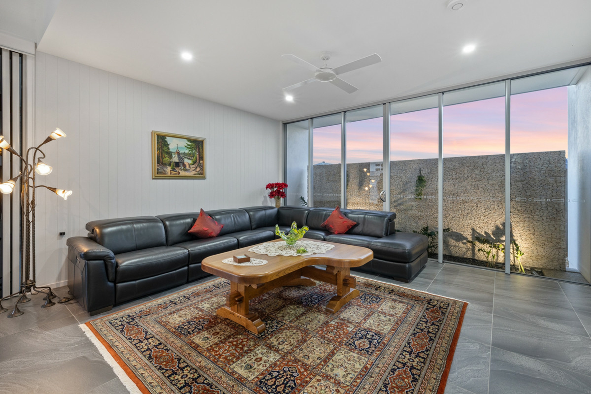 15 Nadine Crescent, THORNLANDS