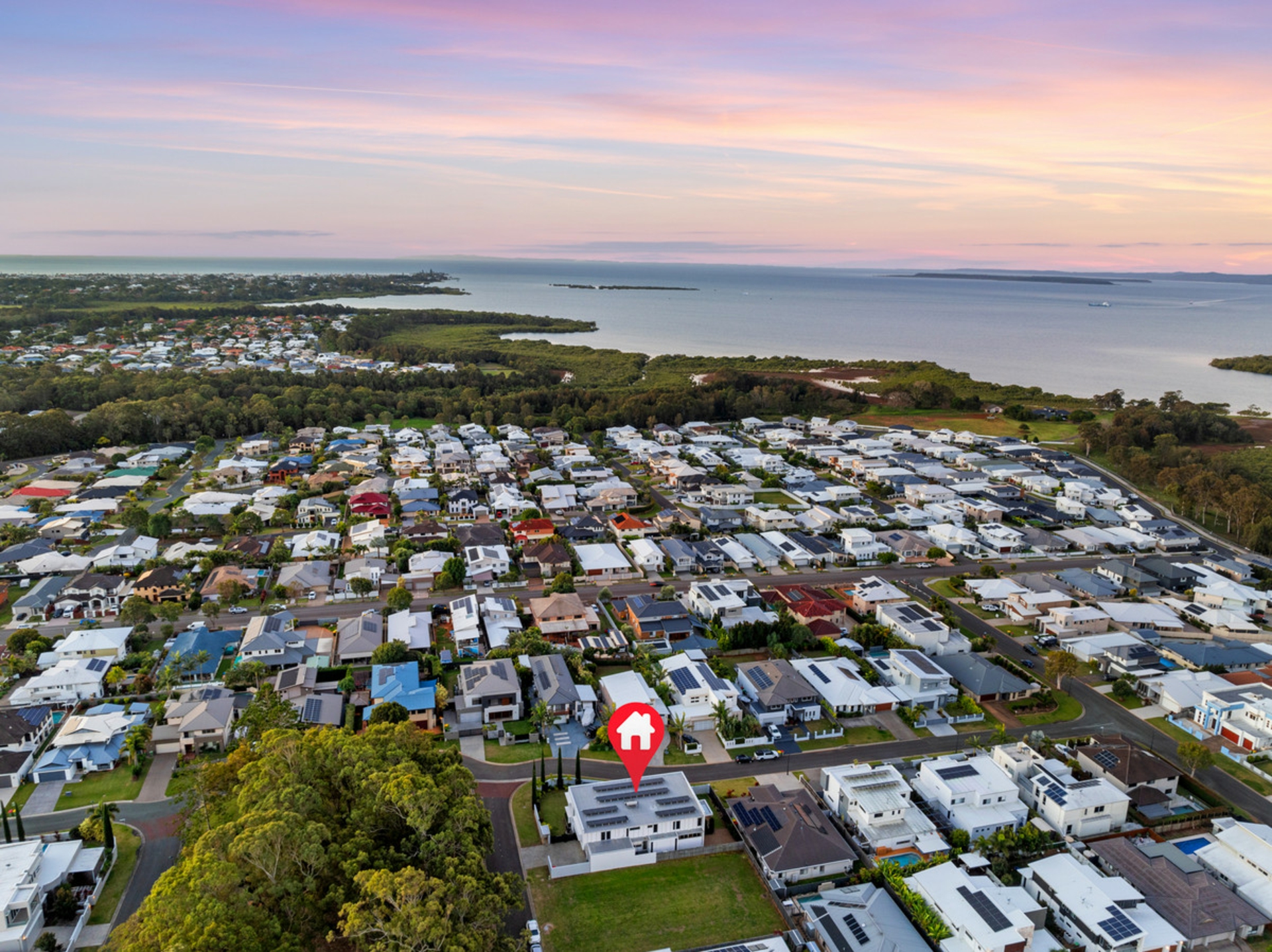 15 Nadine Crescent, THORNLANDS