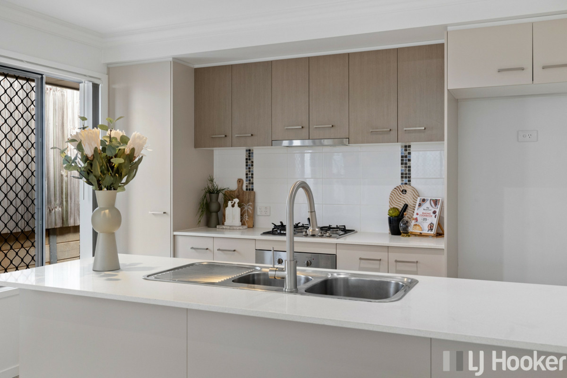 23 Kiama Circuit, THORNLANDS