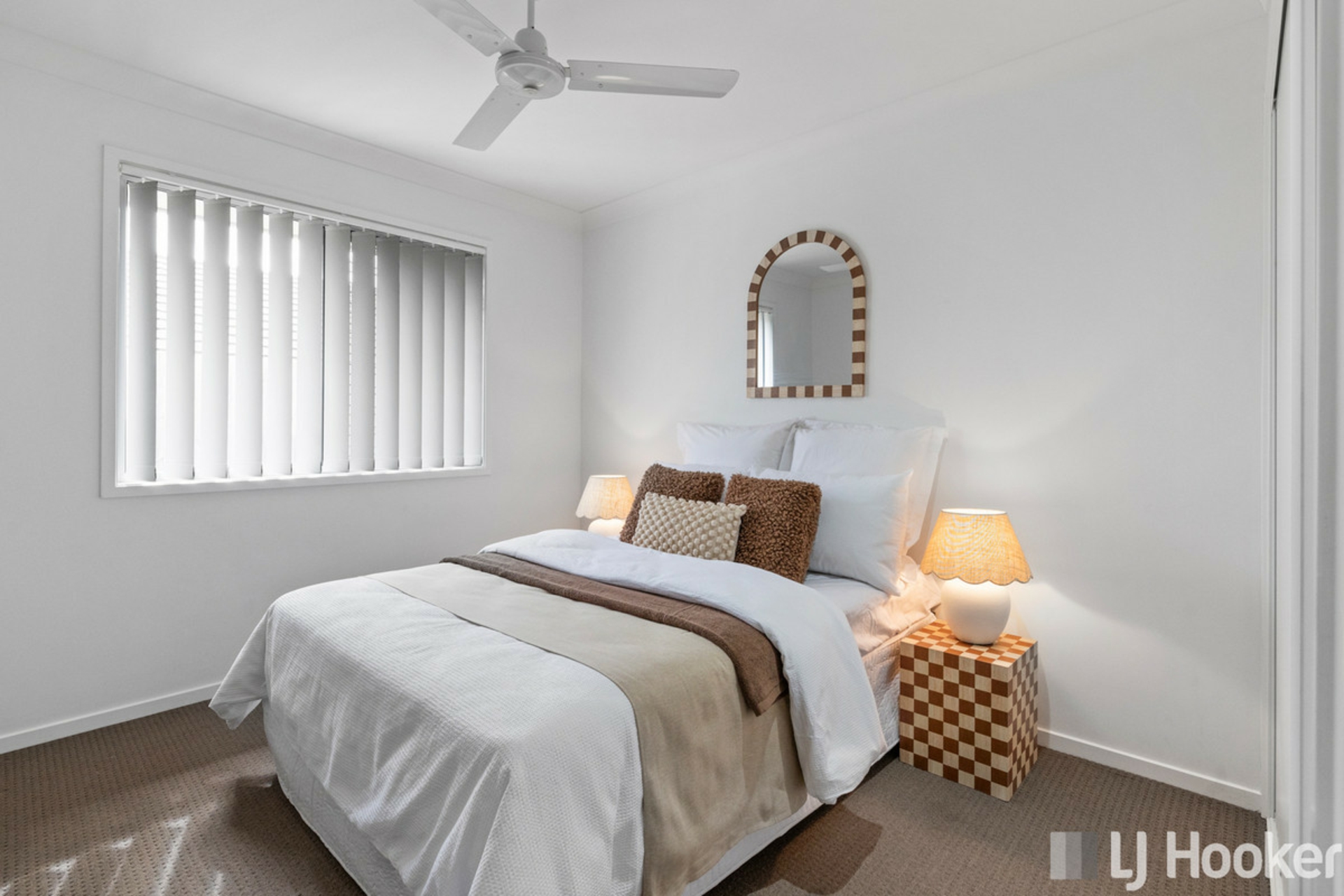 23 Kiama Circuit, THORNLANDS