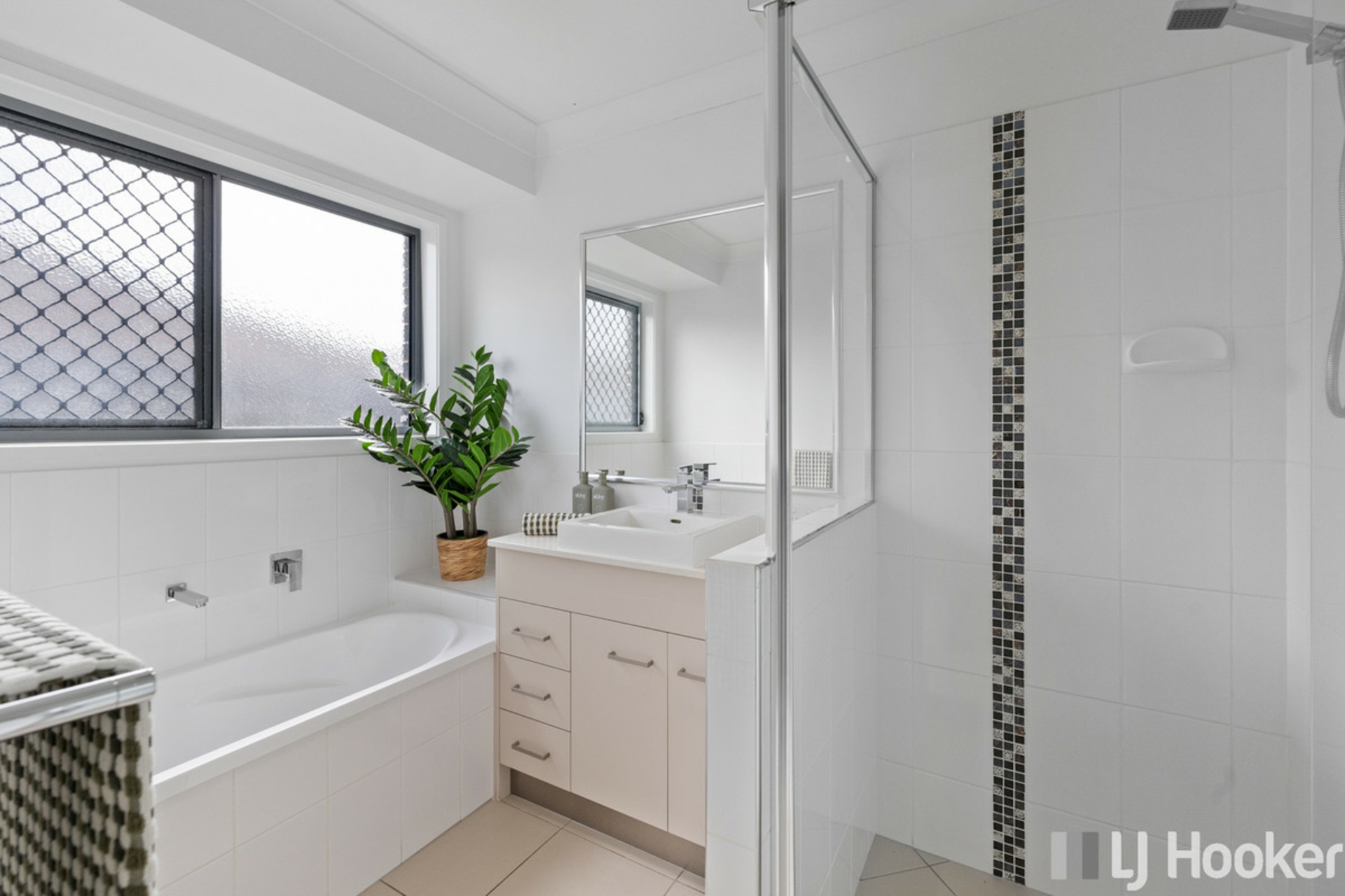 23 Kiama Circuit, THORNLANDS