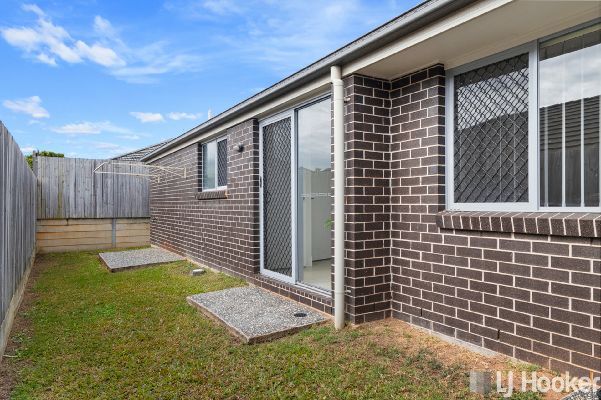 23 Kiama Circuit, THORNLANDS