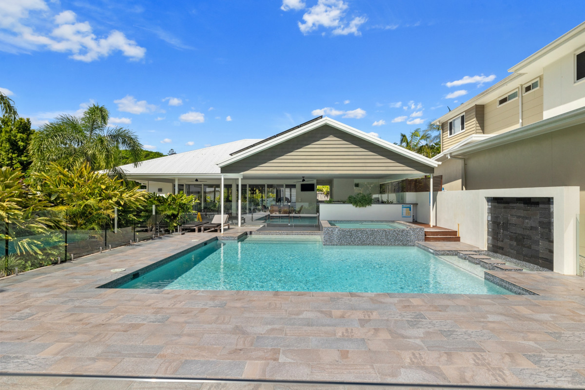 4/100-106 Sturgeon Street, ORMISTON