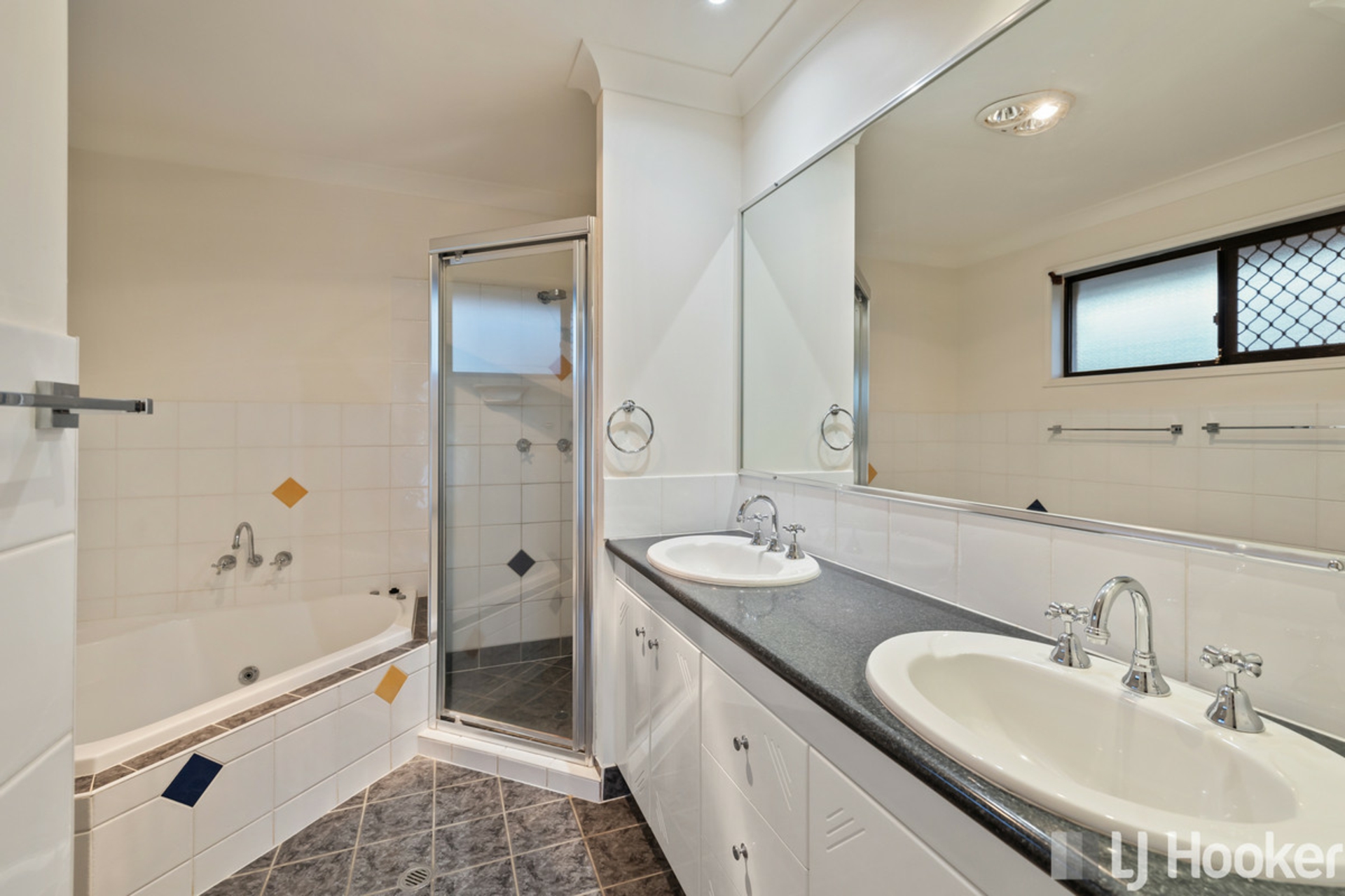 Ormiston, 4160