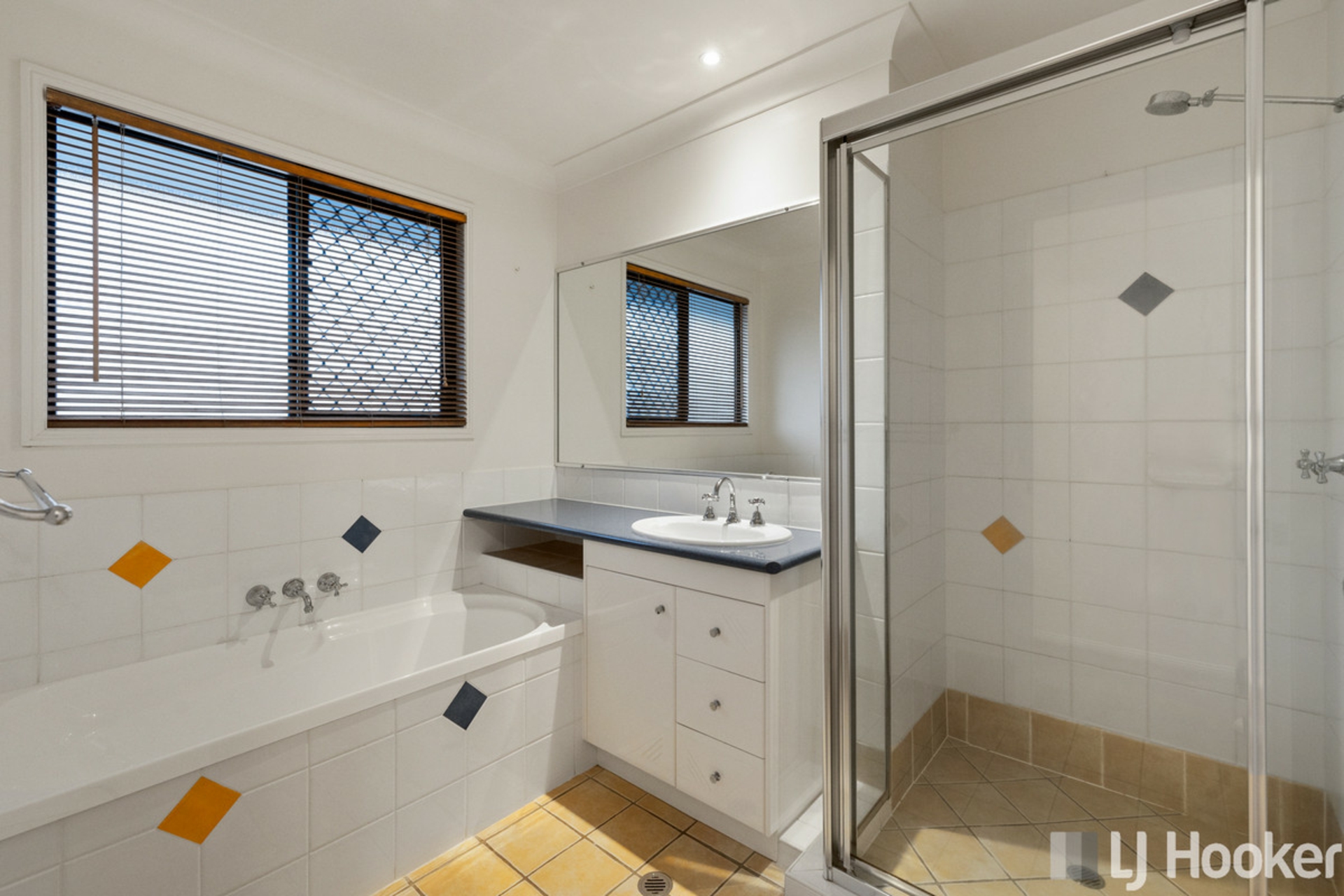 Ormiston, 4160