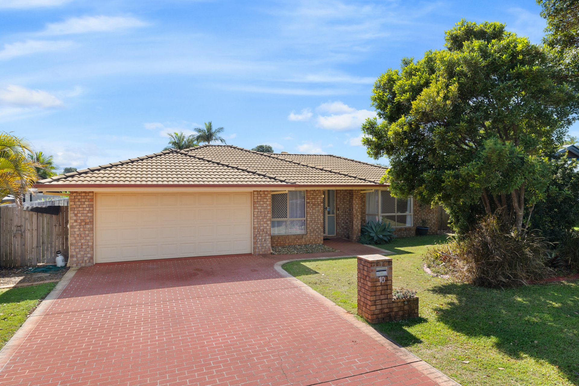 10 Seaholly Crescent, Victoria Point