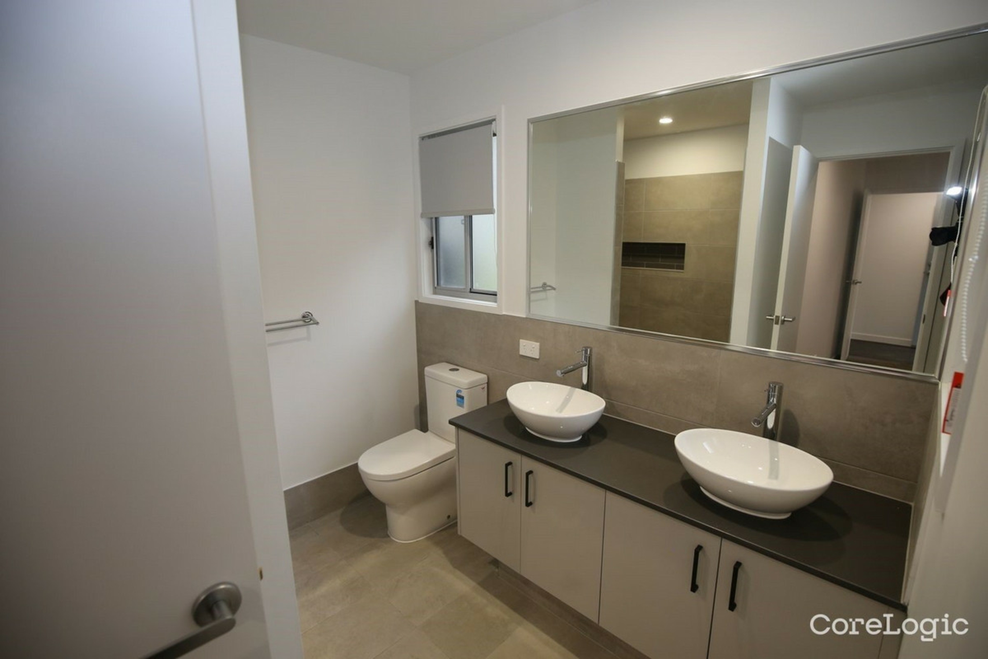 25 Rossi Avenue — photo 4 of 7