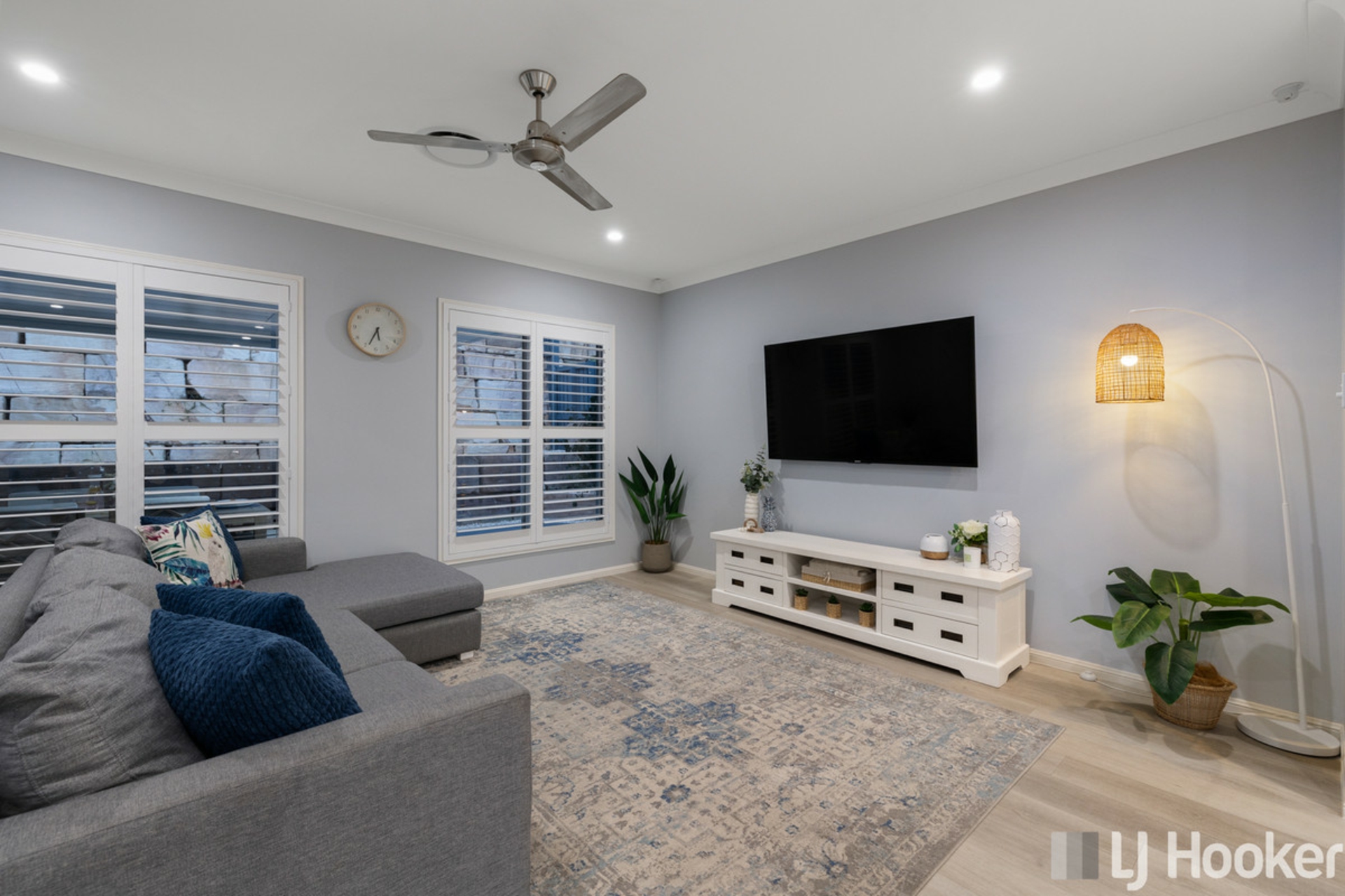 49 Walter Drive, THORNLANDS