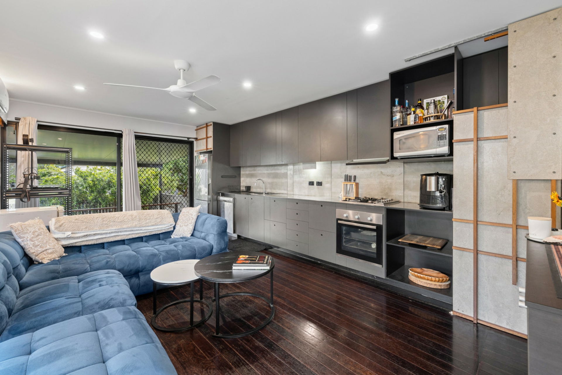 2/7 Withington Street, East Brisbane
