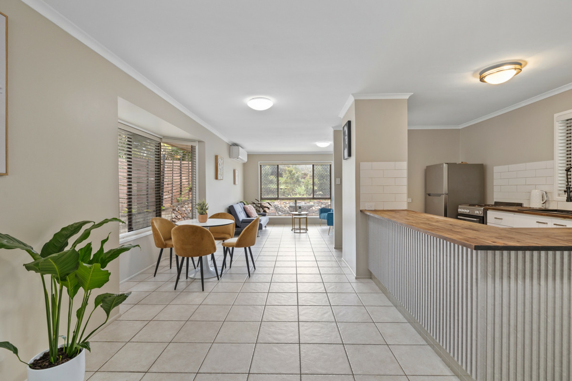 24 Stanway Crescent, ALEXANDRA HILLS