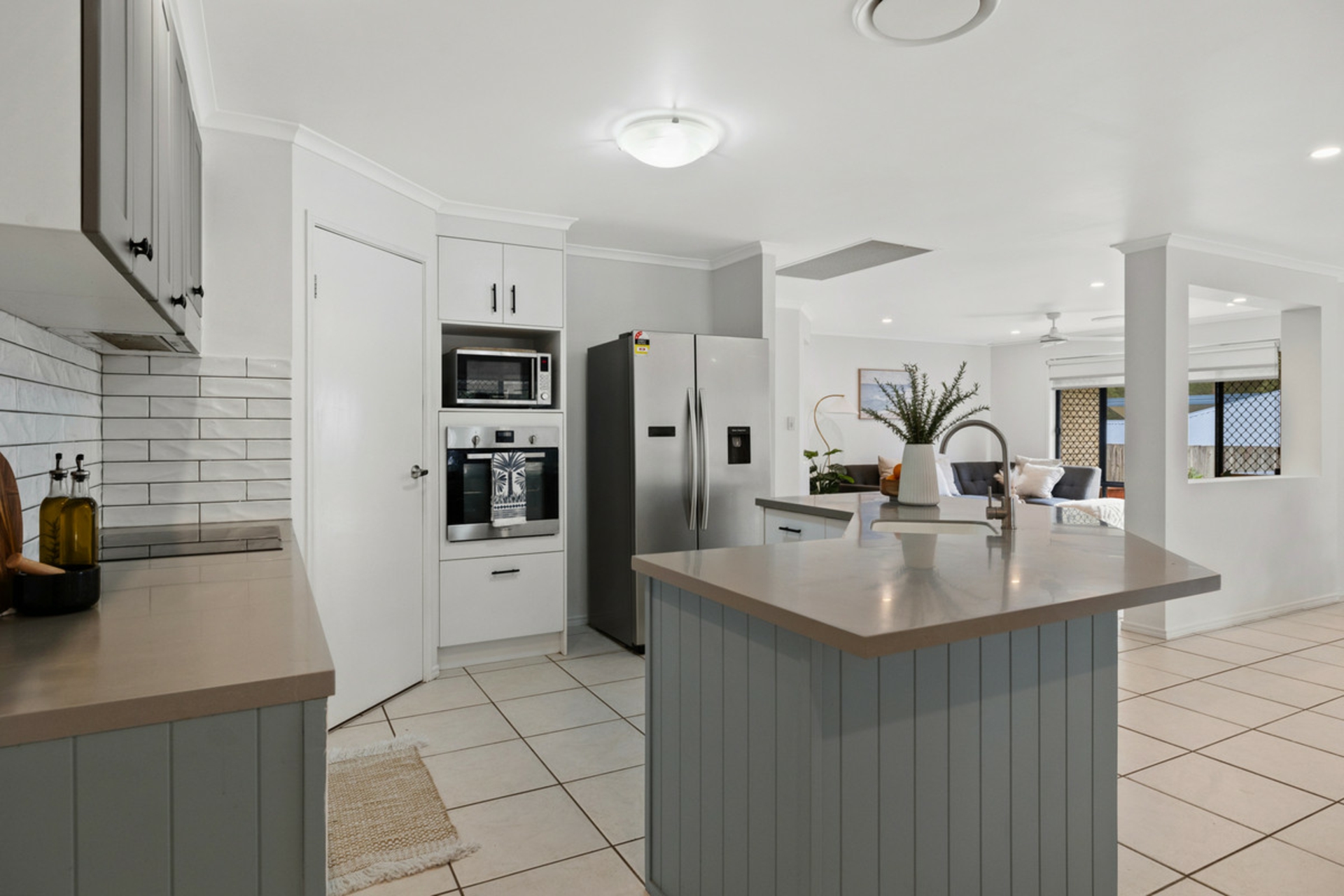 4 Hakea Place, MOUNT COTTON