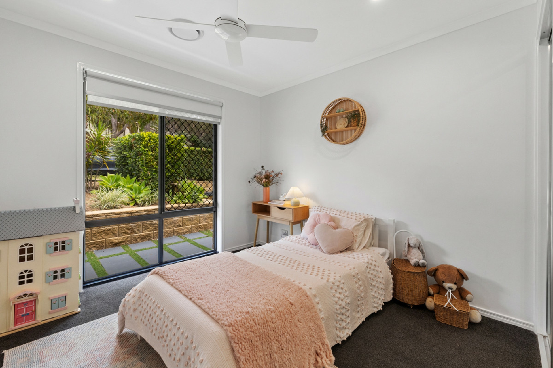 4 Hakea Place, MOUNT COTTON