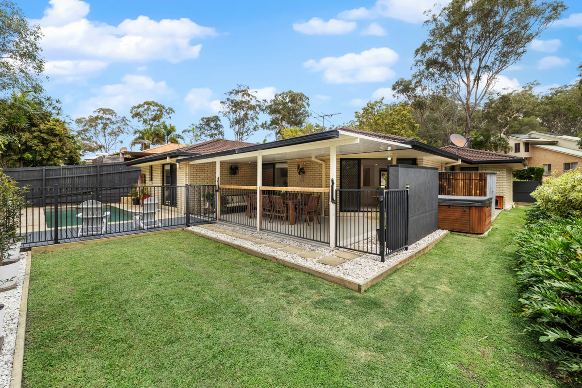 4 Hakea Place, MOUNT COTTON
