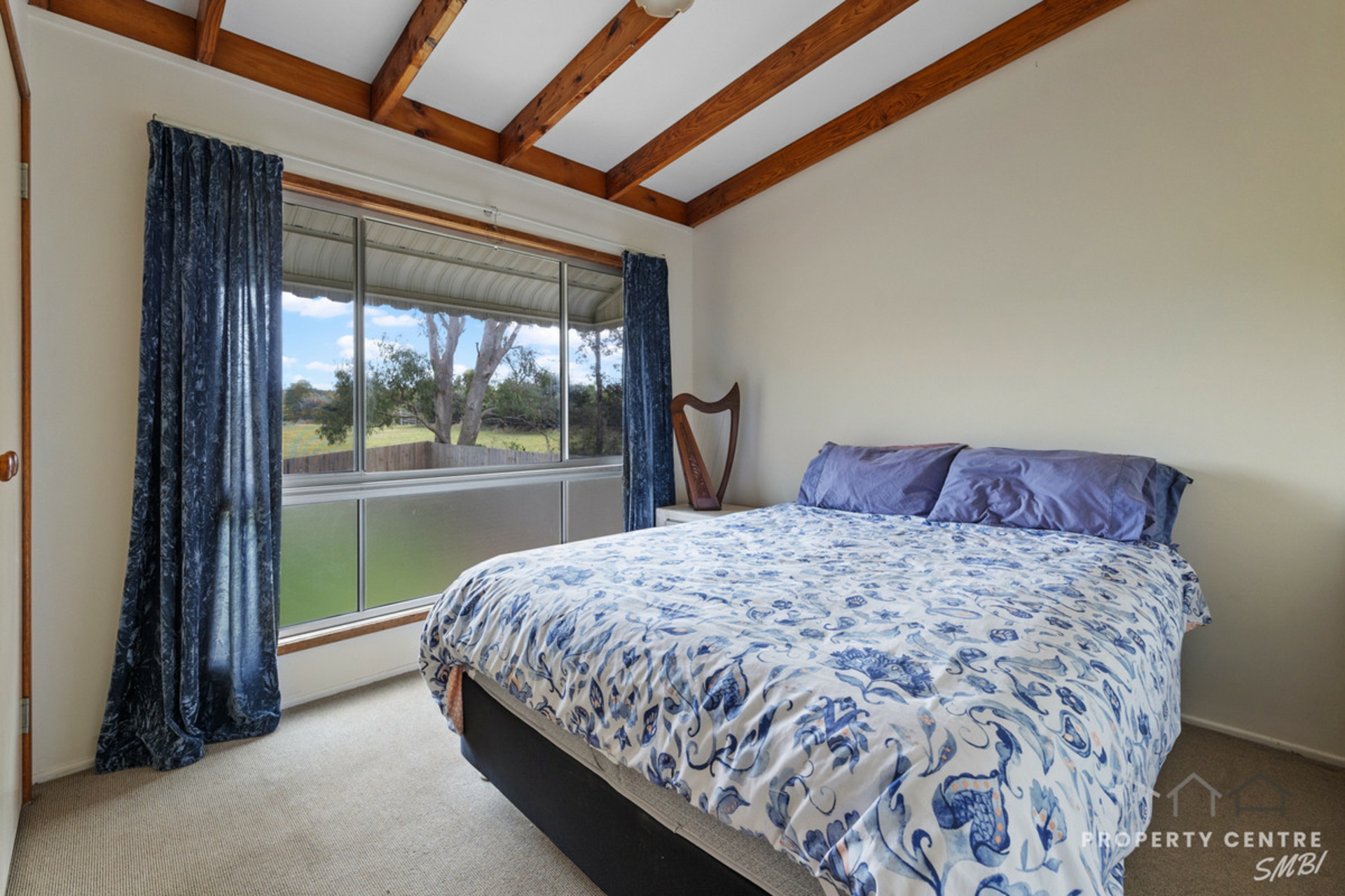 24 Carissa Street, RUSSELL ISLAND