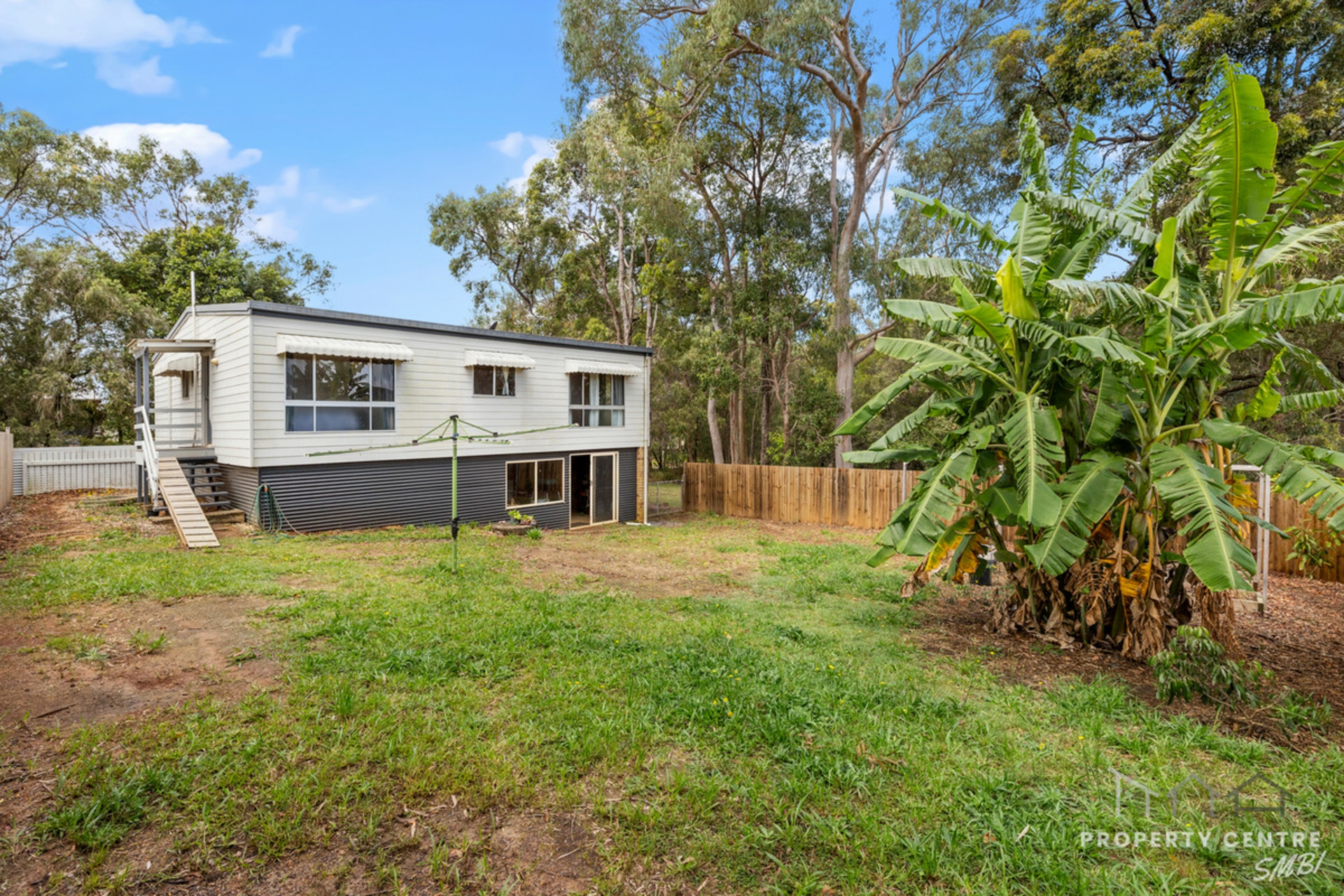 24 Carissa Street, RUSSELL ISLAND