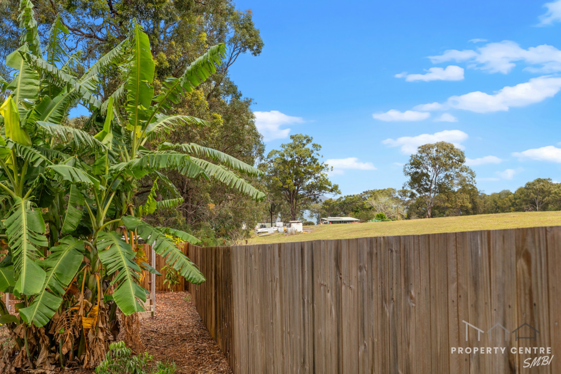 24 Carissa Street, RUSSELL ISLAND