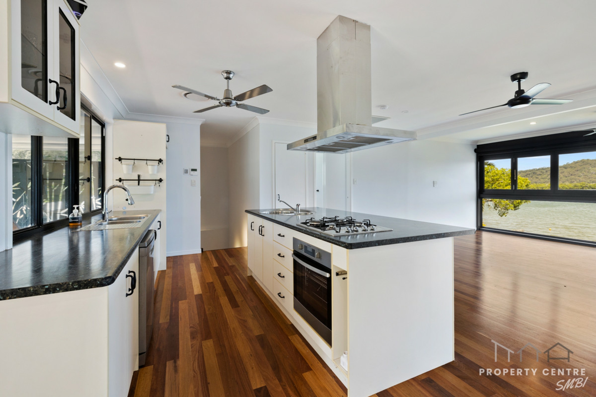 28 Oasis Drive, RUSSELL ISLAND