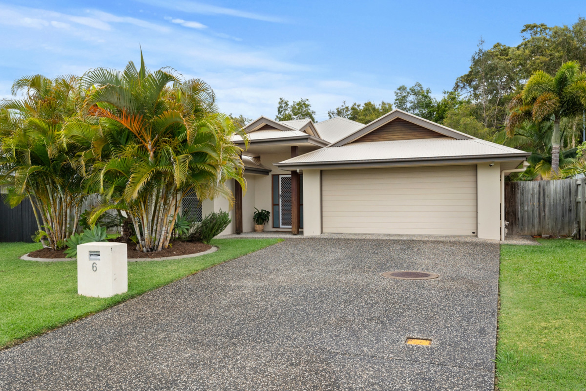 6 Mervyn Crescent, REDLAND BAY