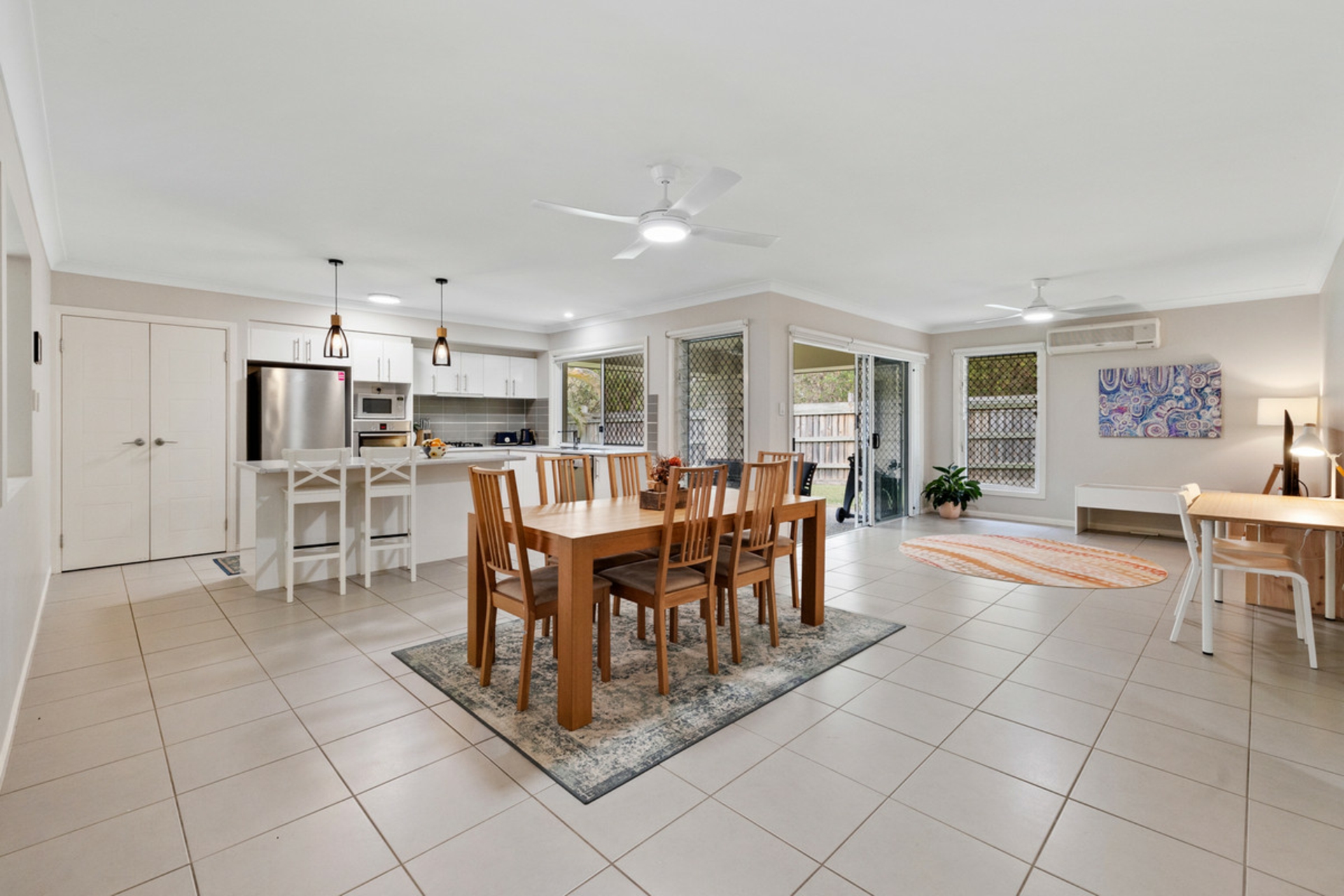 6 Mervyn Crescent, REDLAND BAY