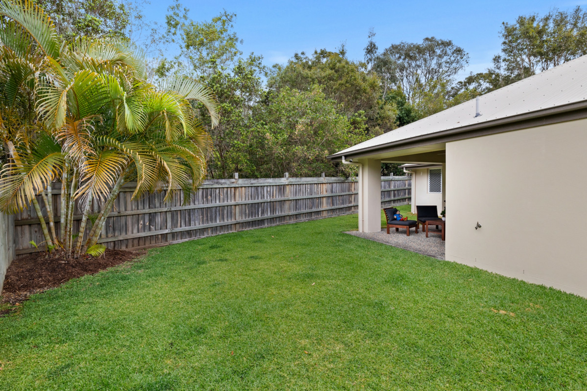 6 Mervyn Crescent, REDLAND BAY