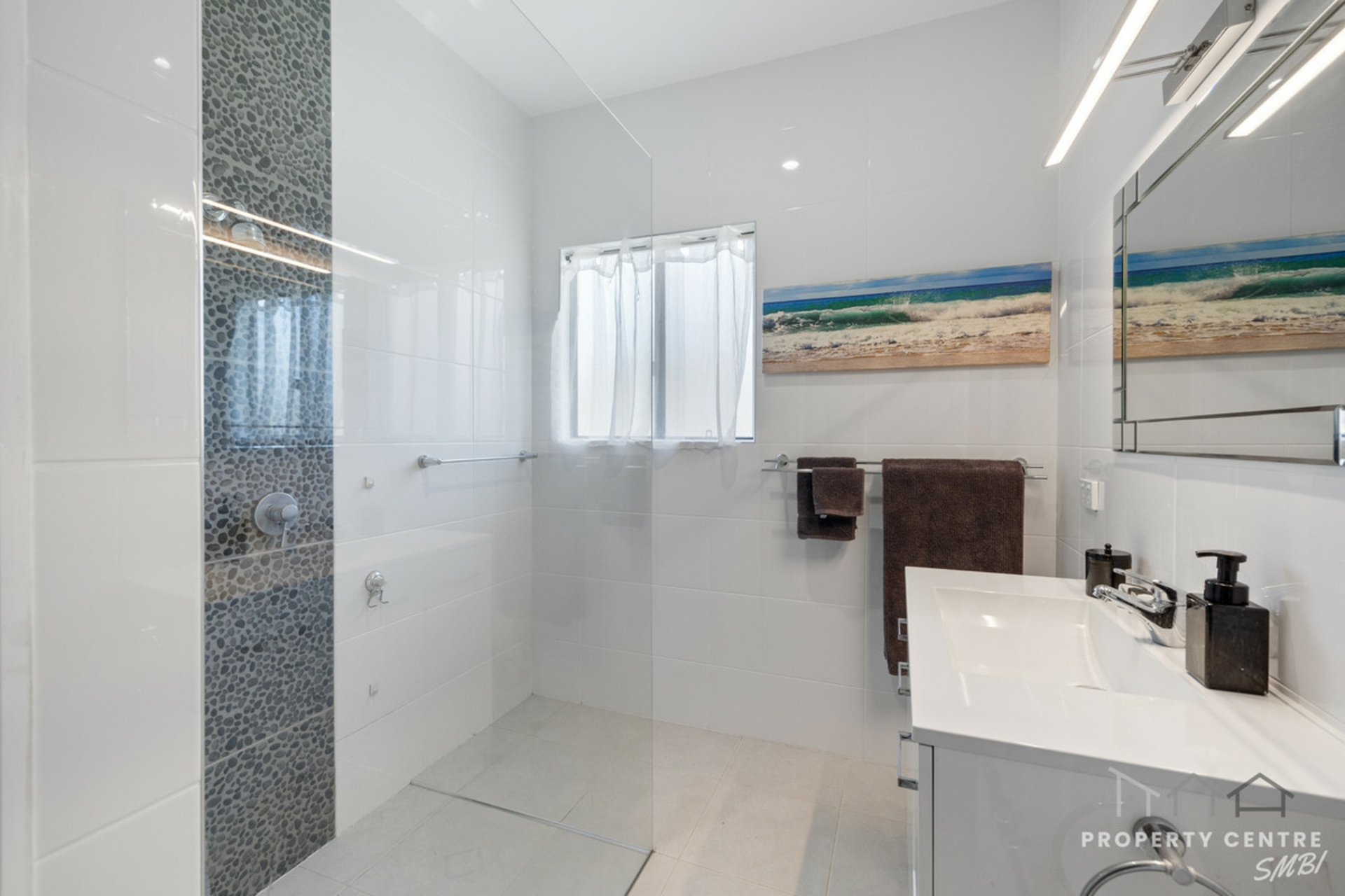 15 Banksia Street — photo 10 of 29