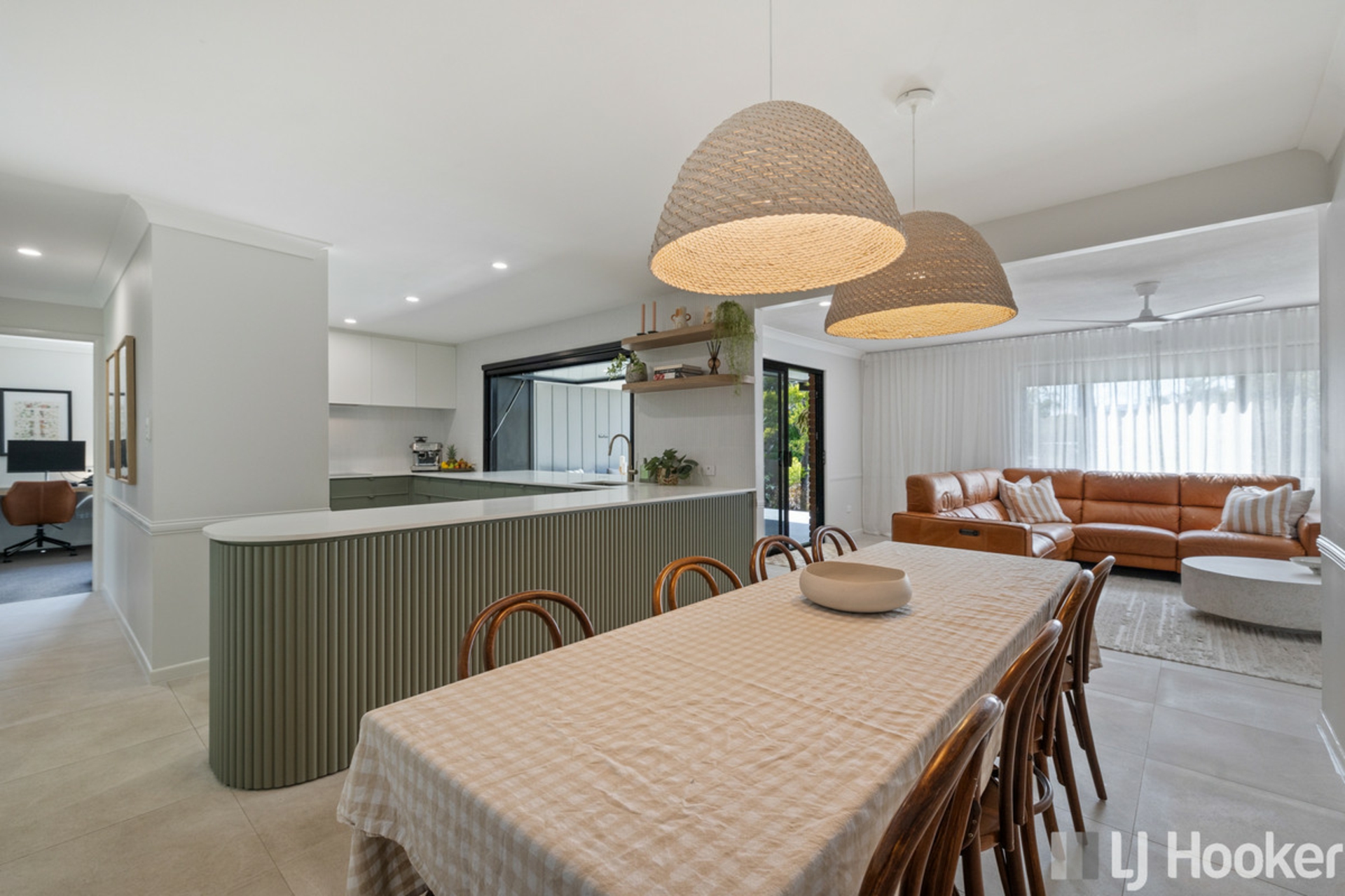 12 Kite Crescent, THORNLANDS