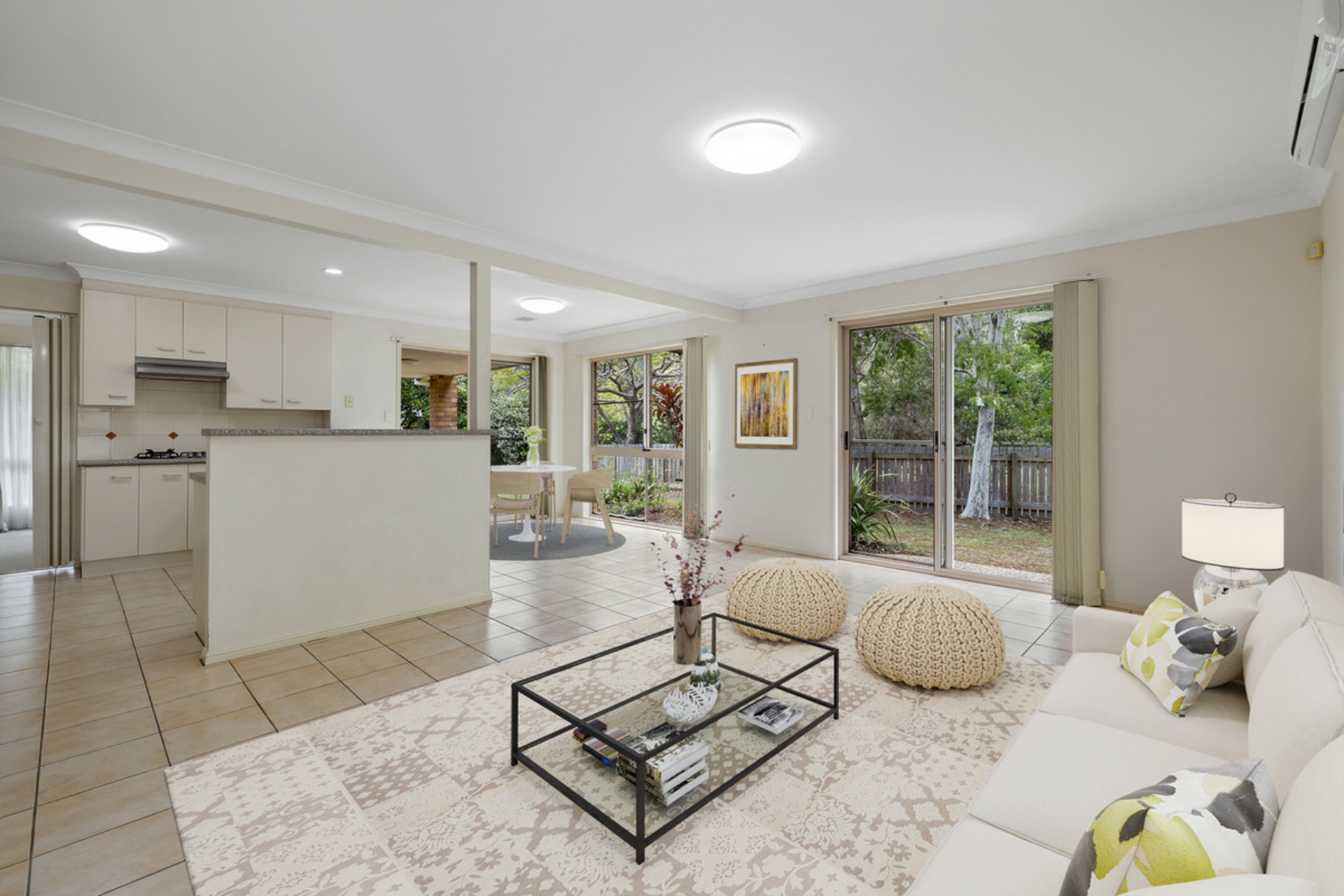 10 Tulipwood Drive, BIRKDALE