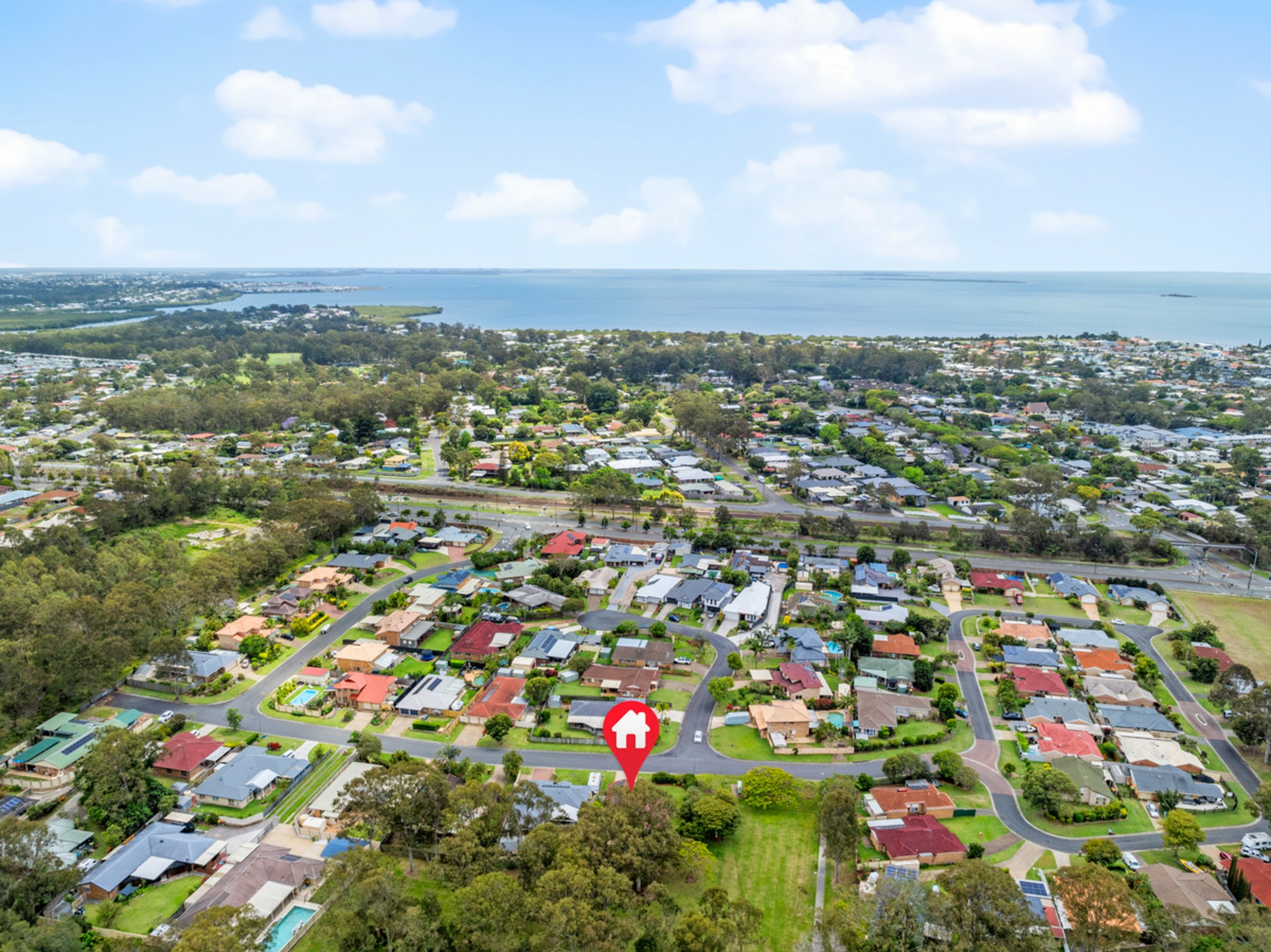 10 Tulipwood Drive, BIRKDALE