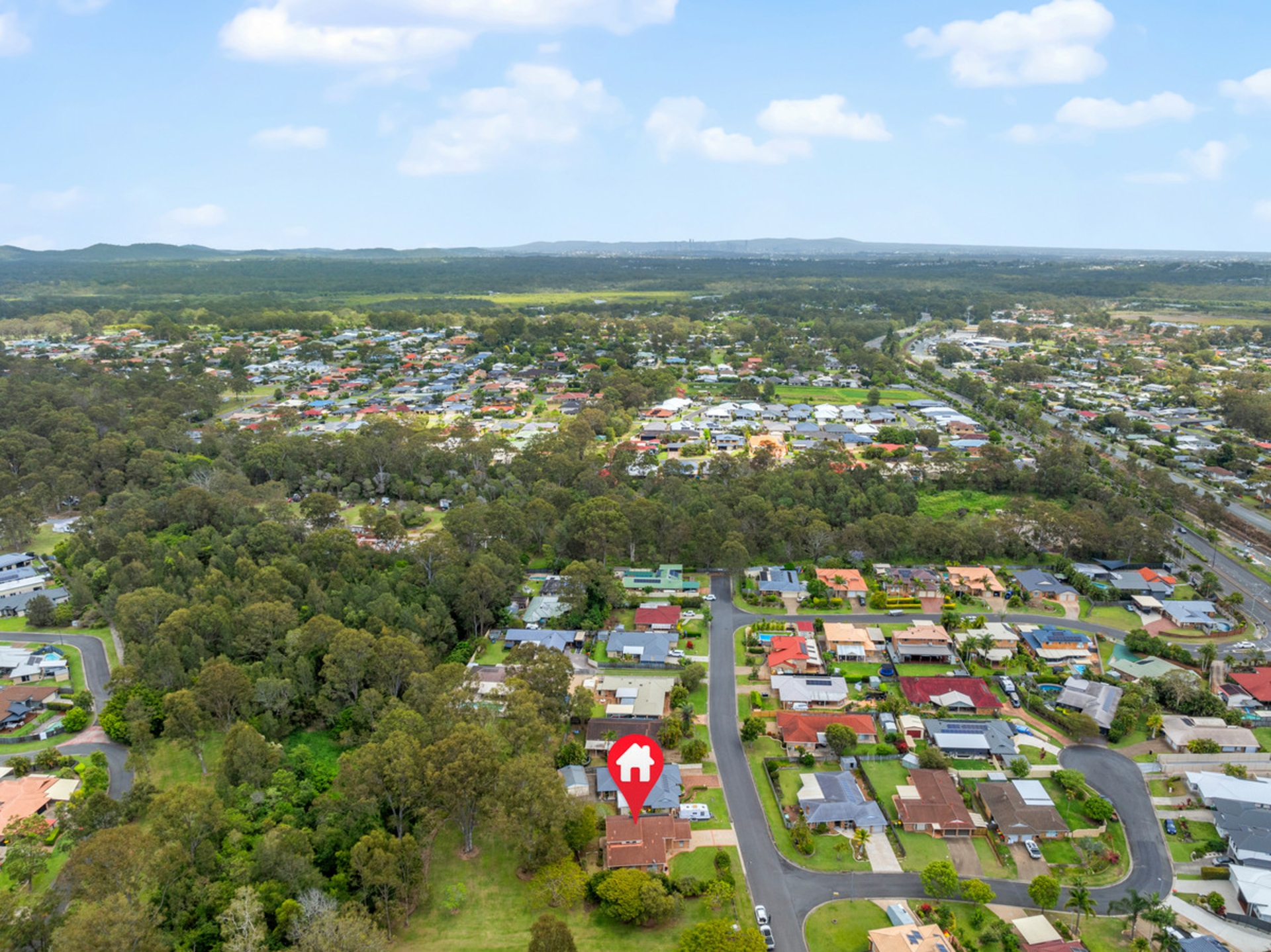 10 Tulipwood Drive, BIRKDALE