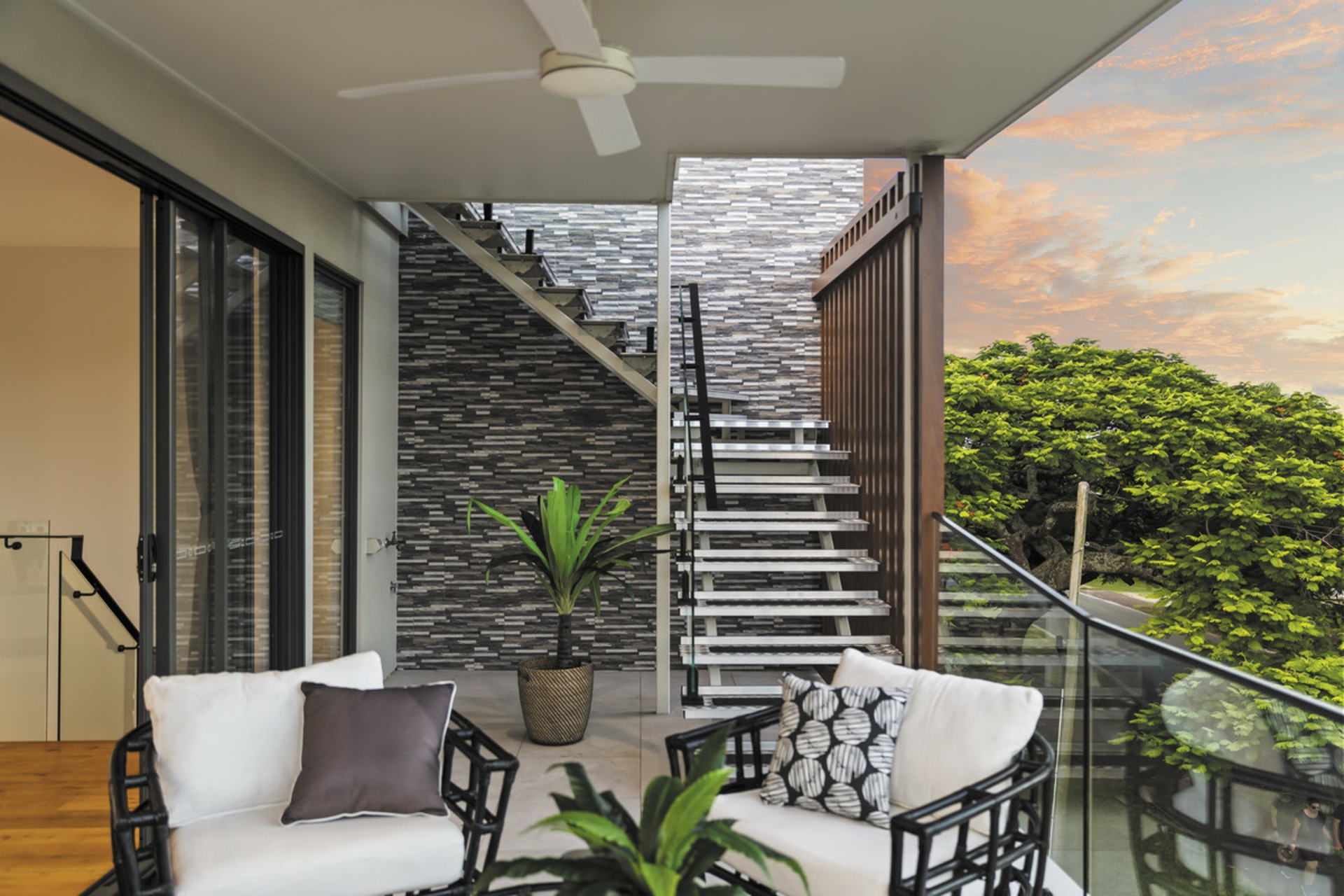 2/5 Paxton Street, CLEVELAND