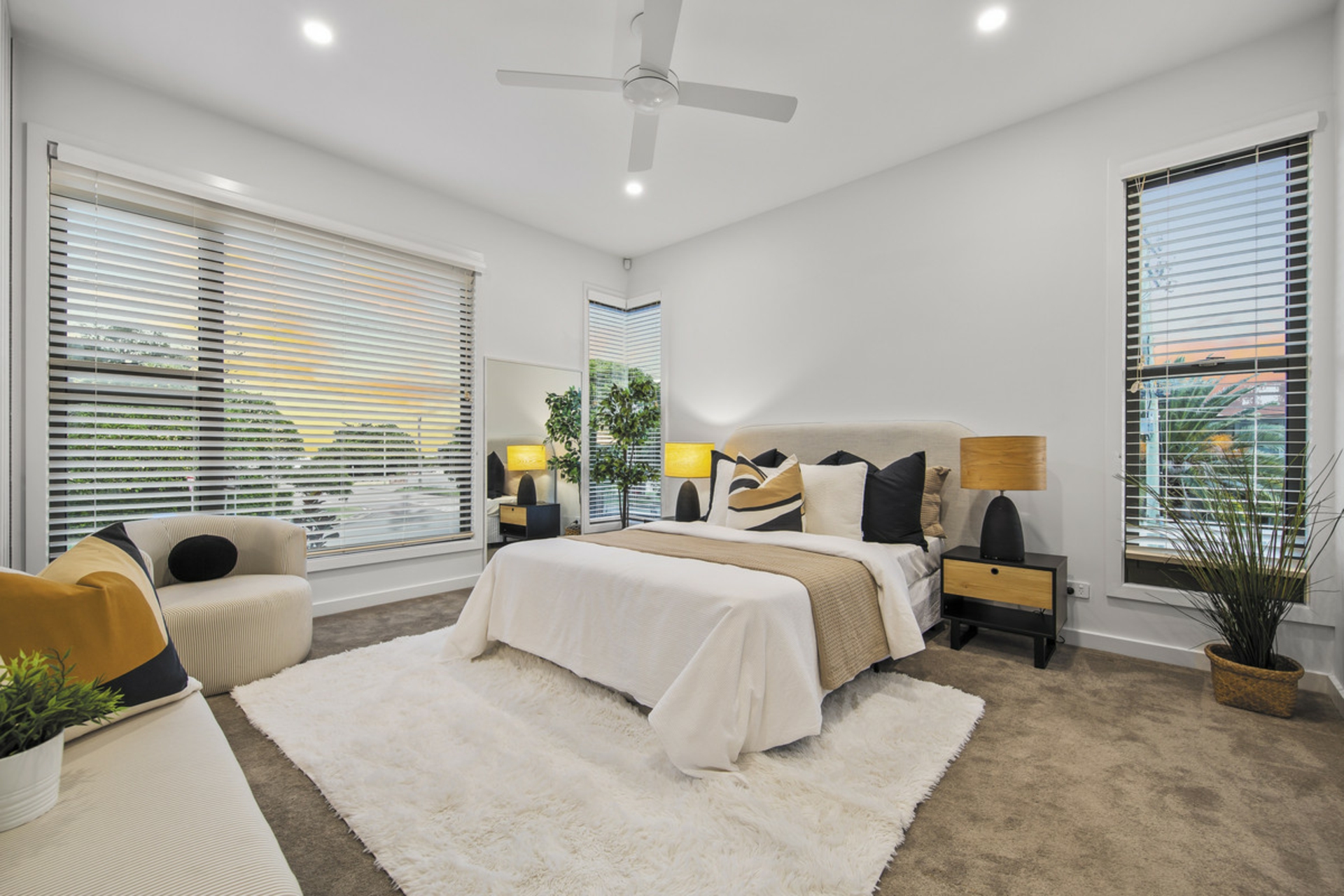 2/5 Paxton Street, CLEVELAND