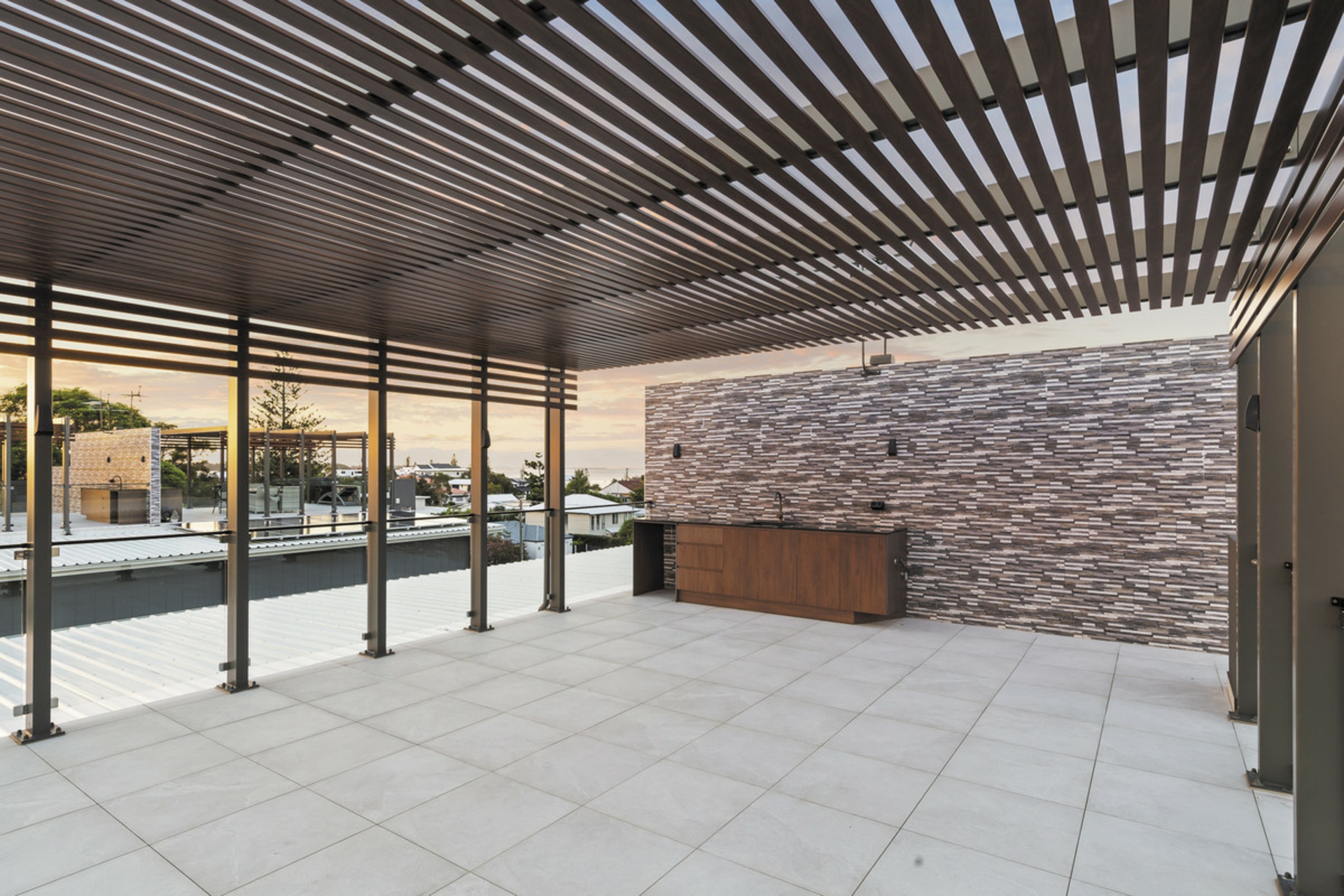 2/5 Paxton Street, CLEVELAND
