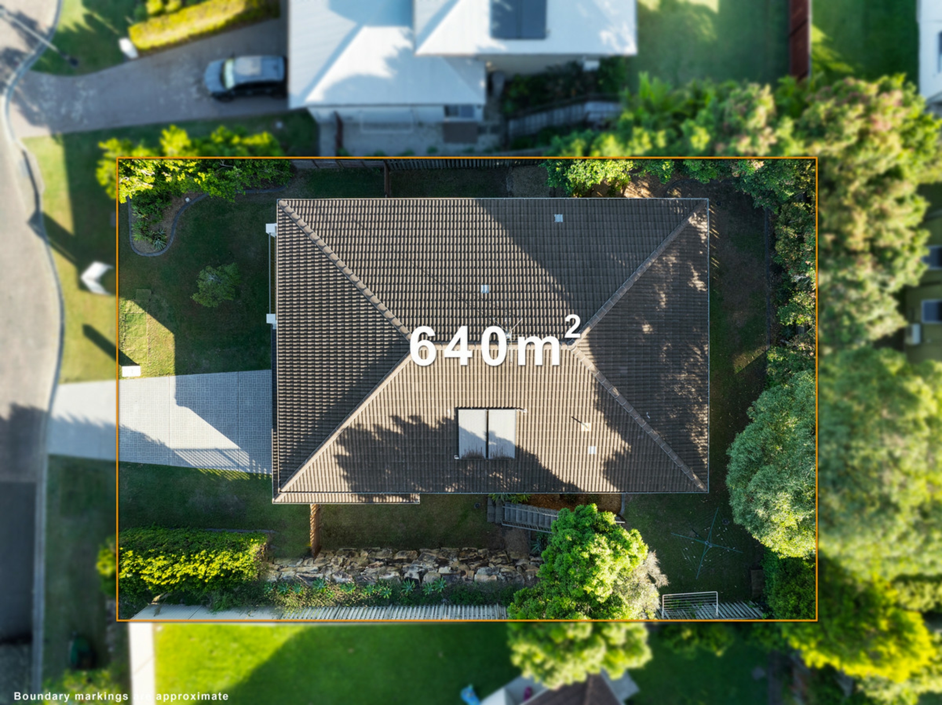 10 Aqua Crescent, REDLAND BAY