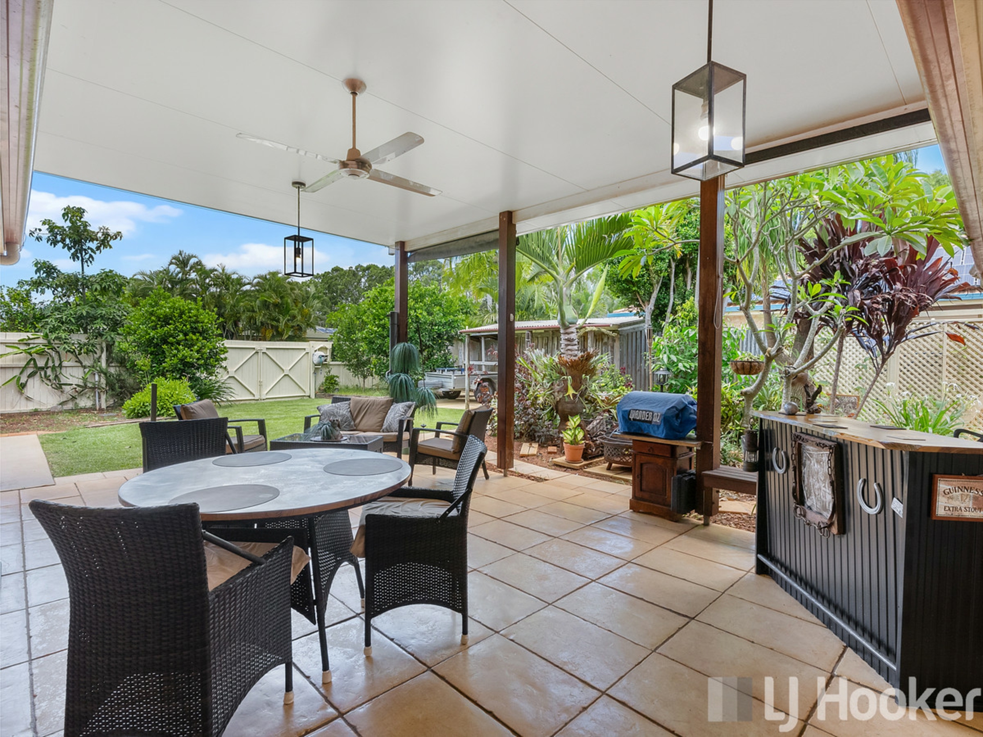 5 Dundee Court, VICTORIA POINT
