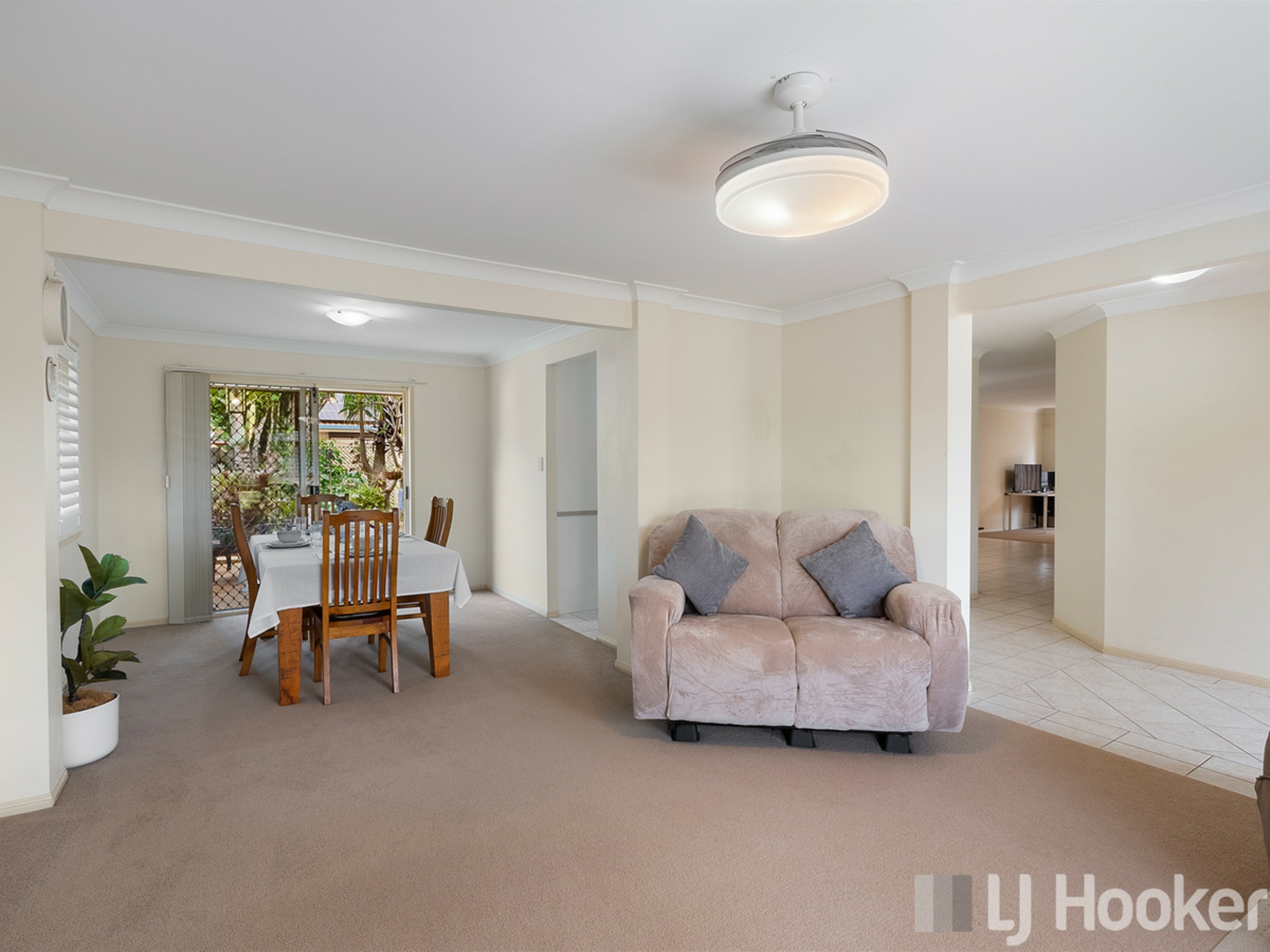 5 Dundee Court, VICTORIA POINT