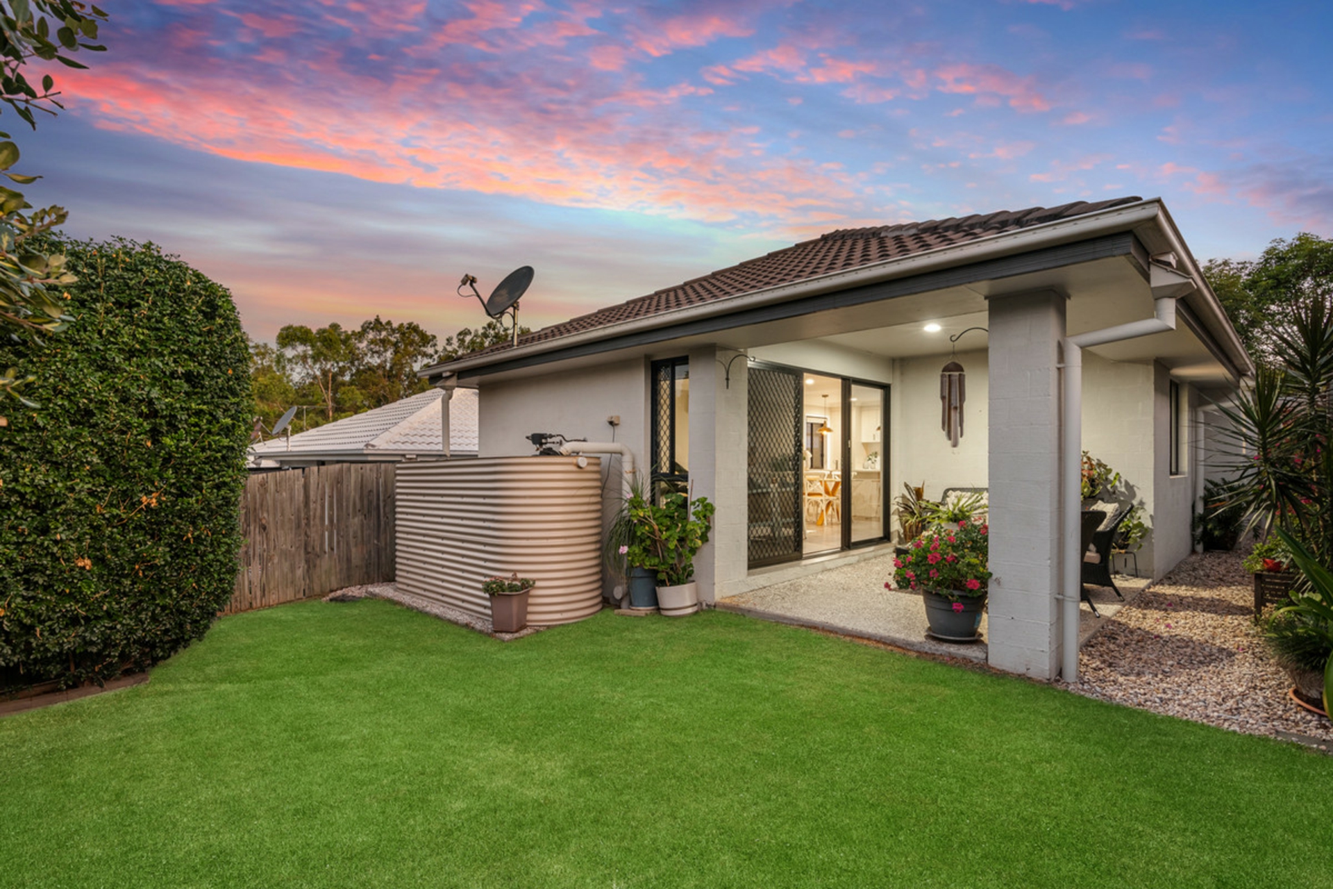 12 Alton Towers Street, SPRINGFIELD LAKES