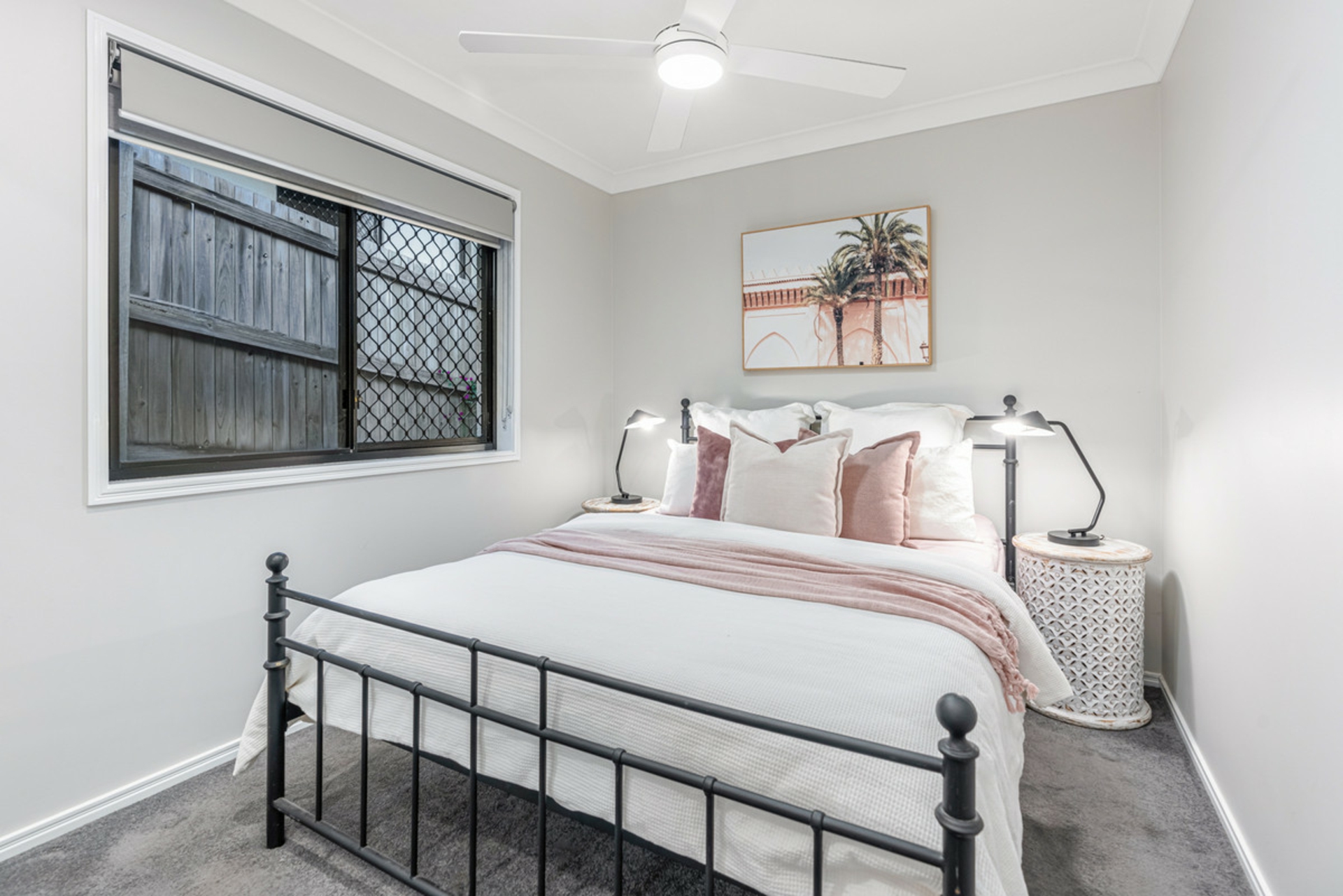 12 Alton Towers Street, SPRINGFIELD LAKES
