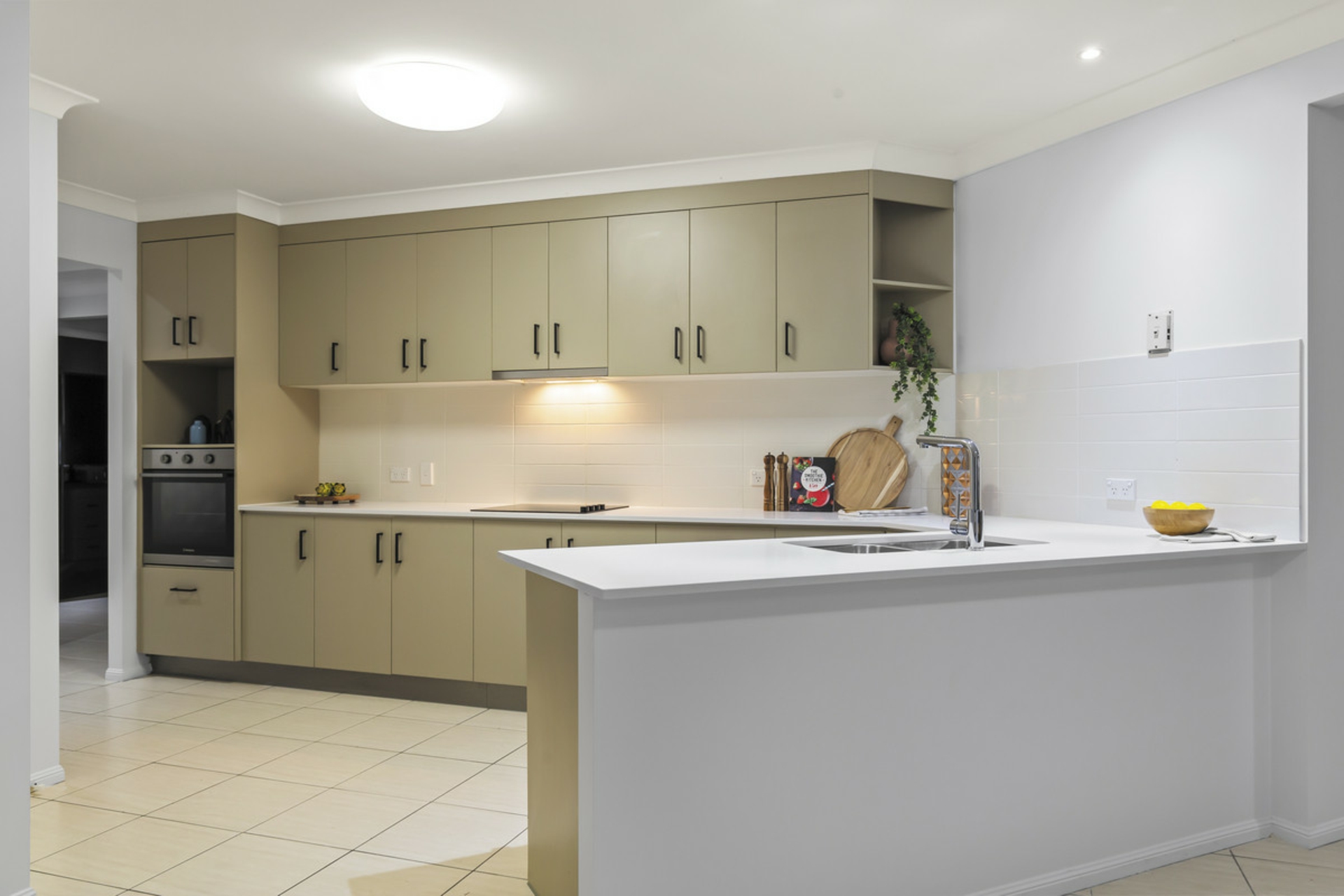 1 Jenmar Court, THORNLANDS
