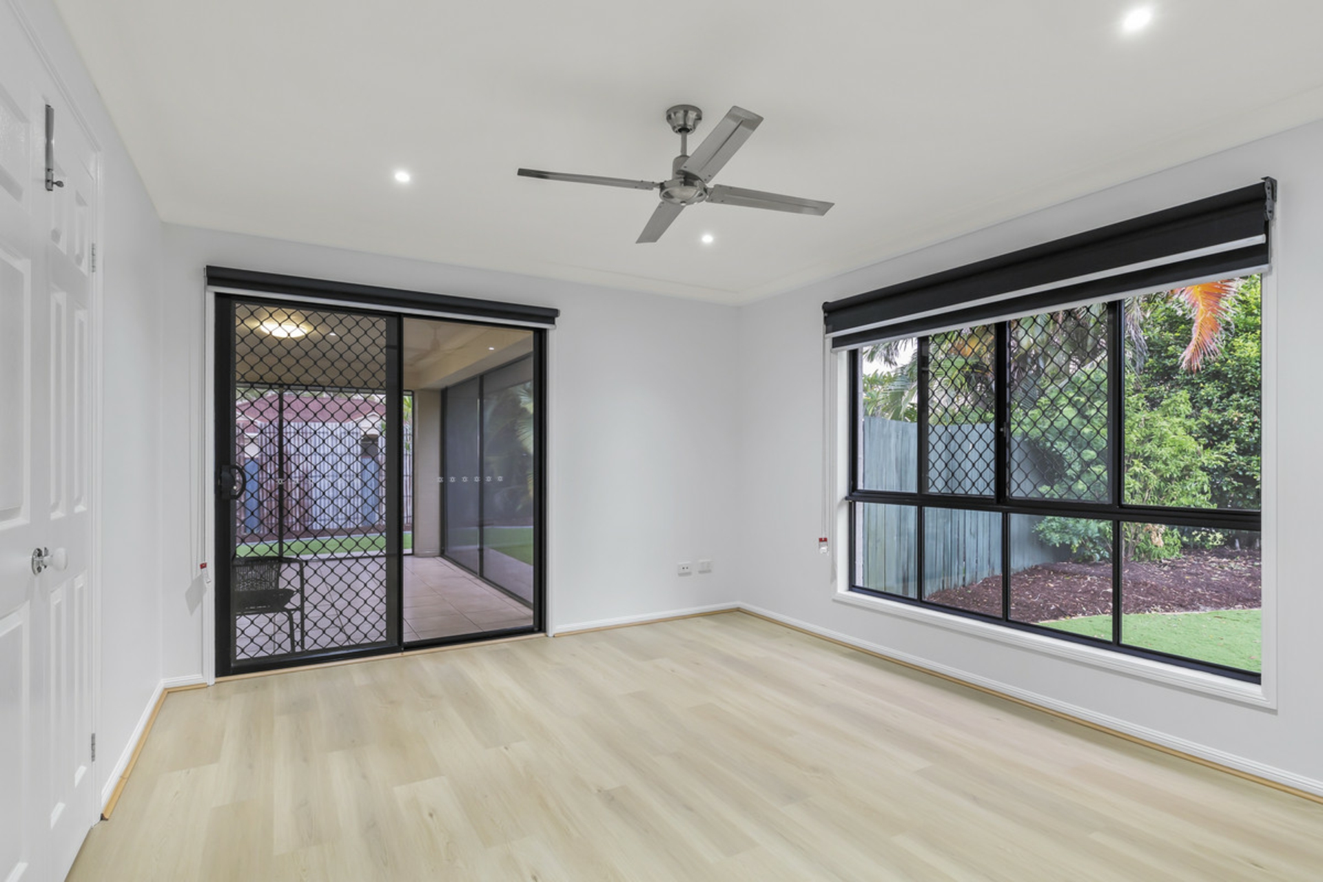 1 Jenmar Court, THORNLANDS