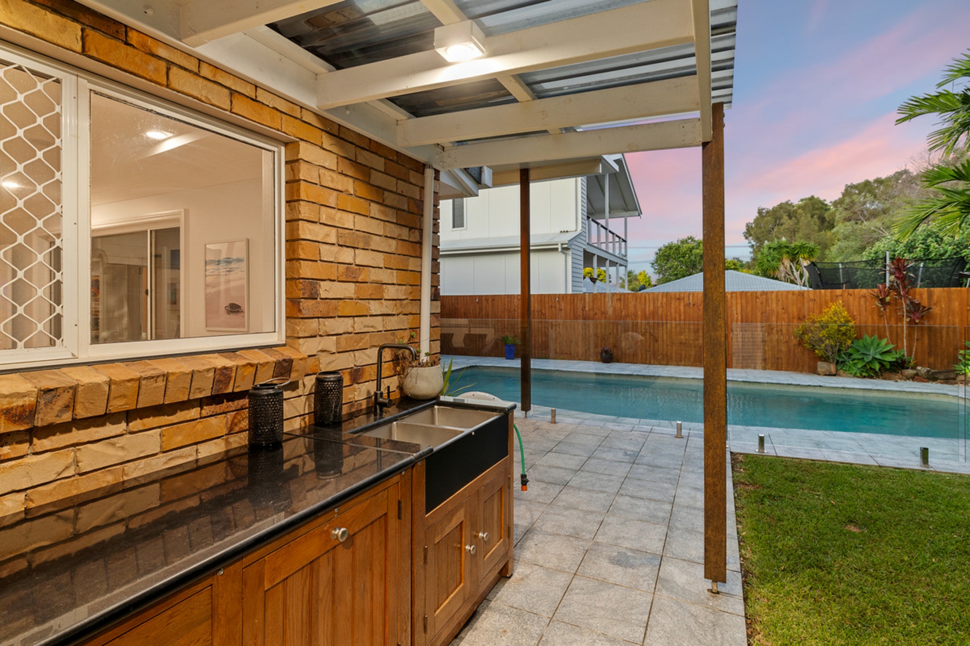 17 Lancewood Street, VICTORIA POINT